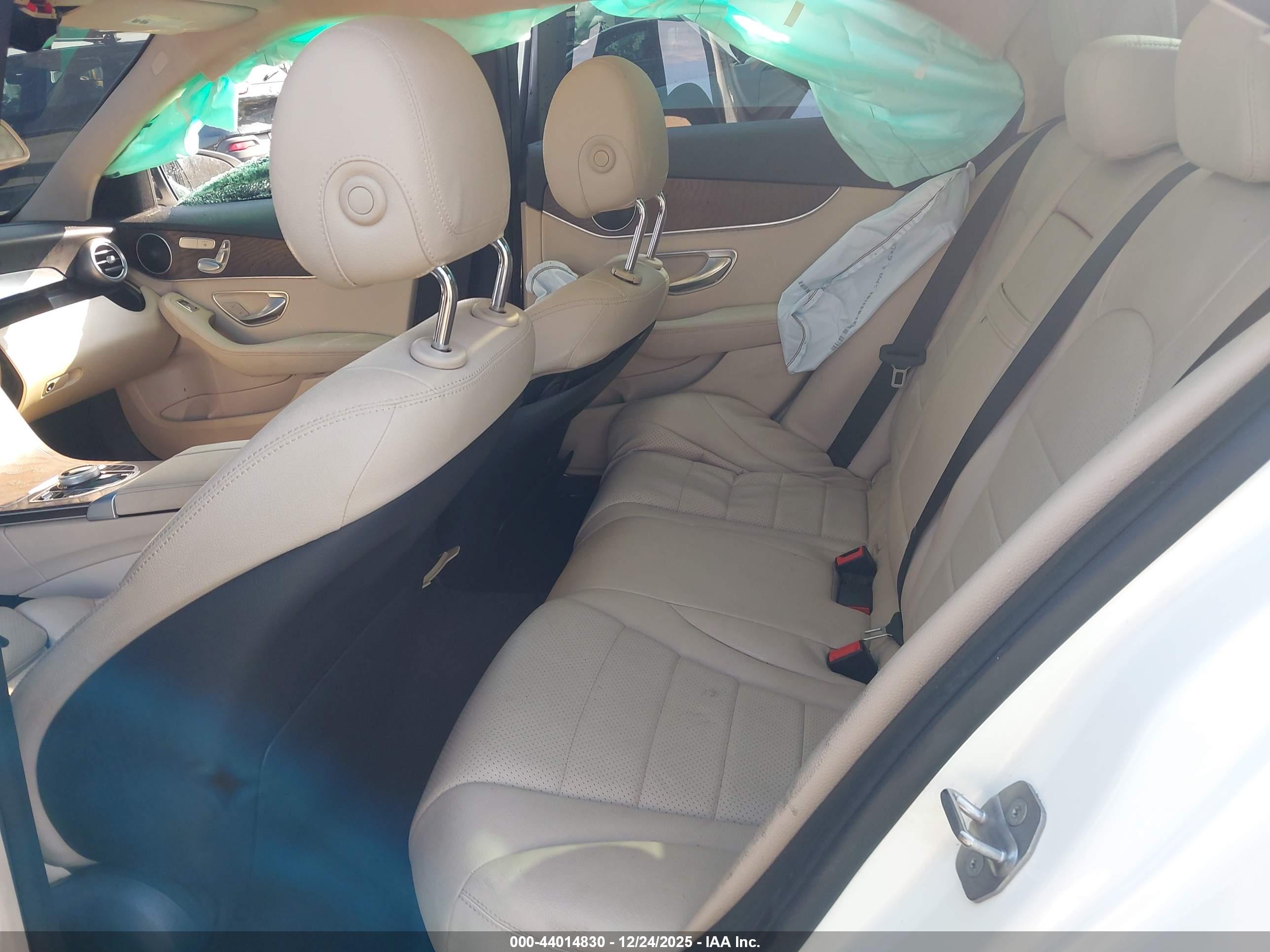MERCEDES-BENZ C image 8