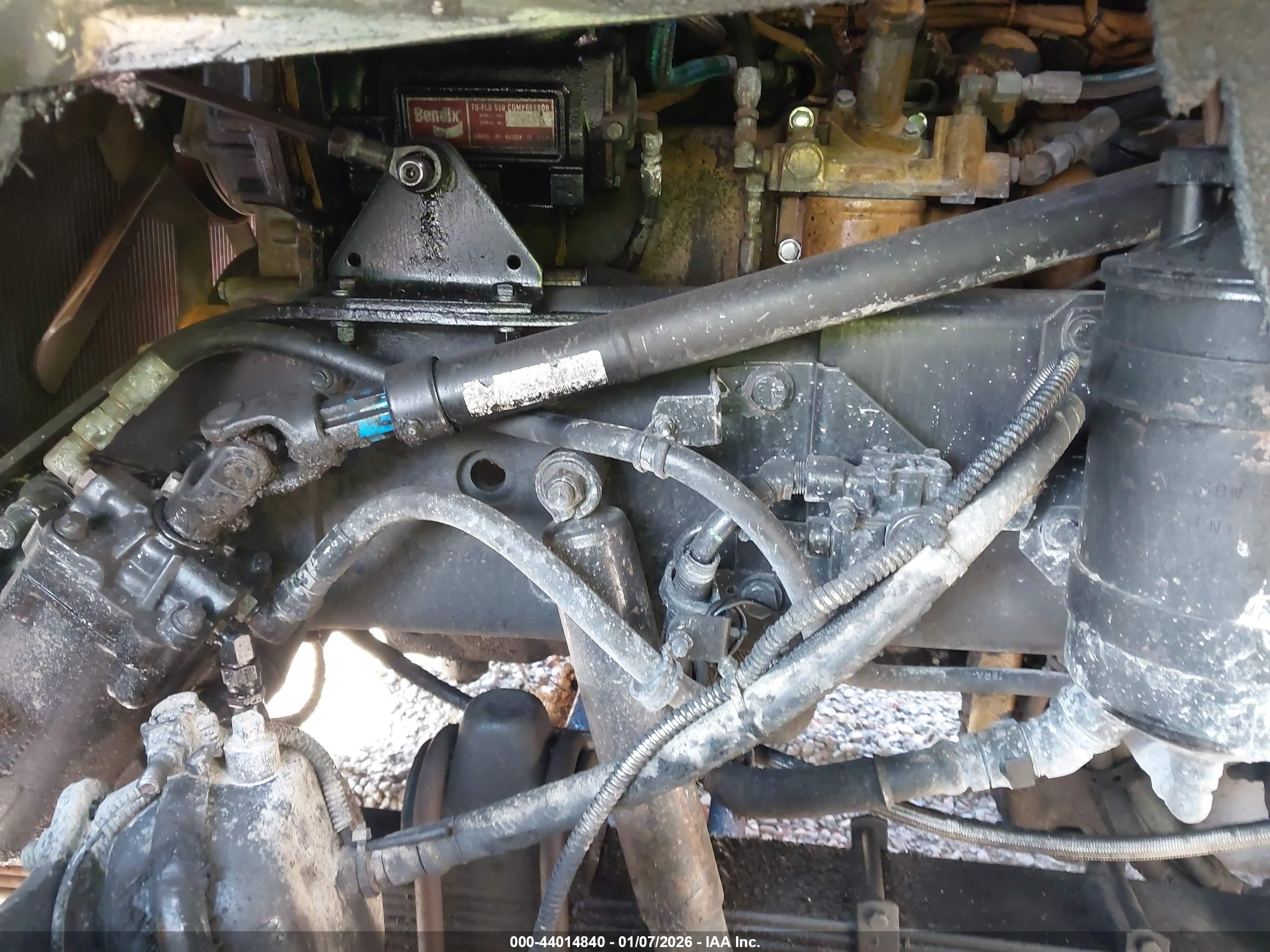 KENWORTH CONSTRUCTION image 10