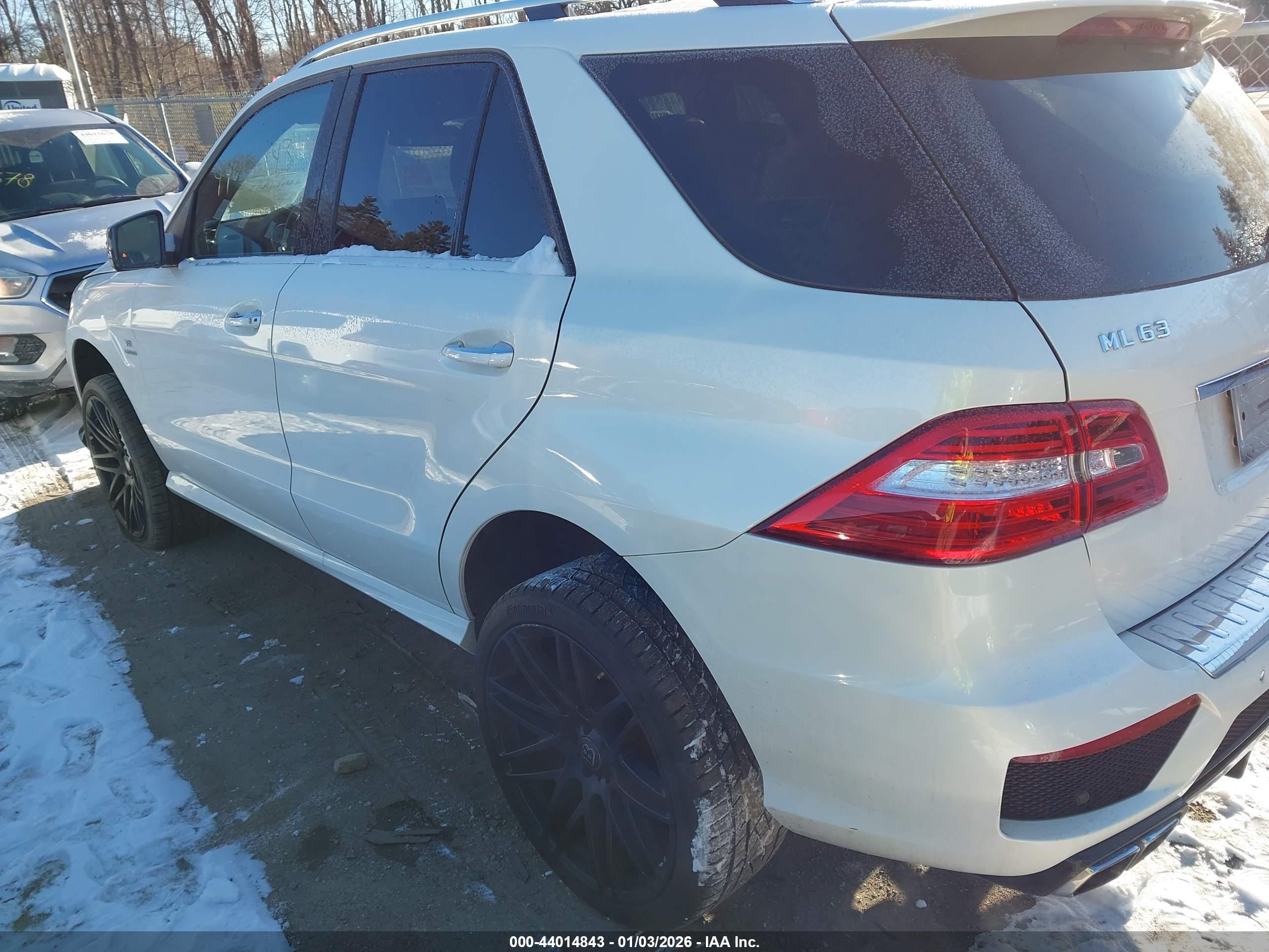 MERCEDES-BENZ ML image 3