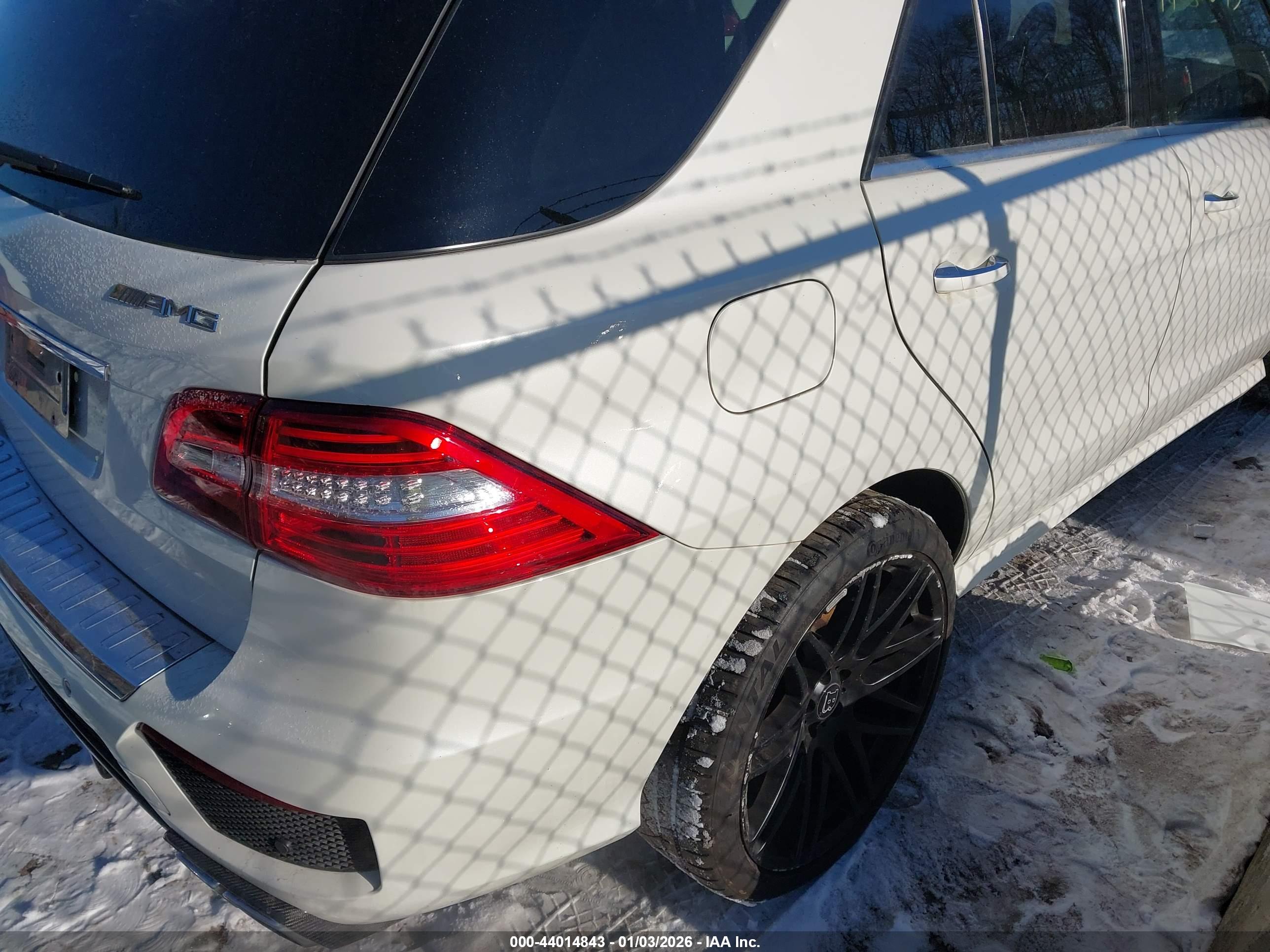 MERCEDES-BENZ ML image 4