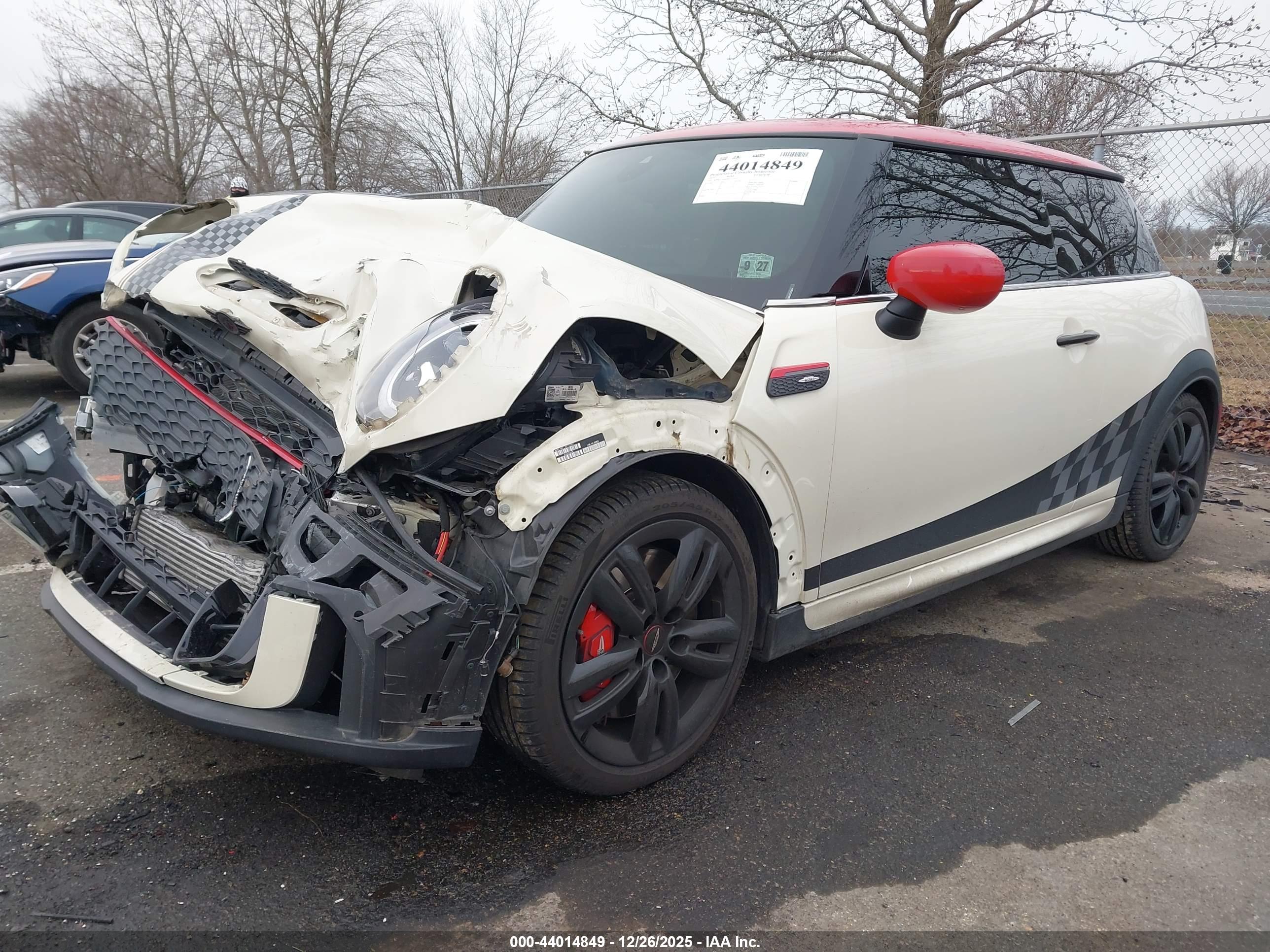 MINI HARDTOP image 2