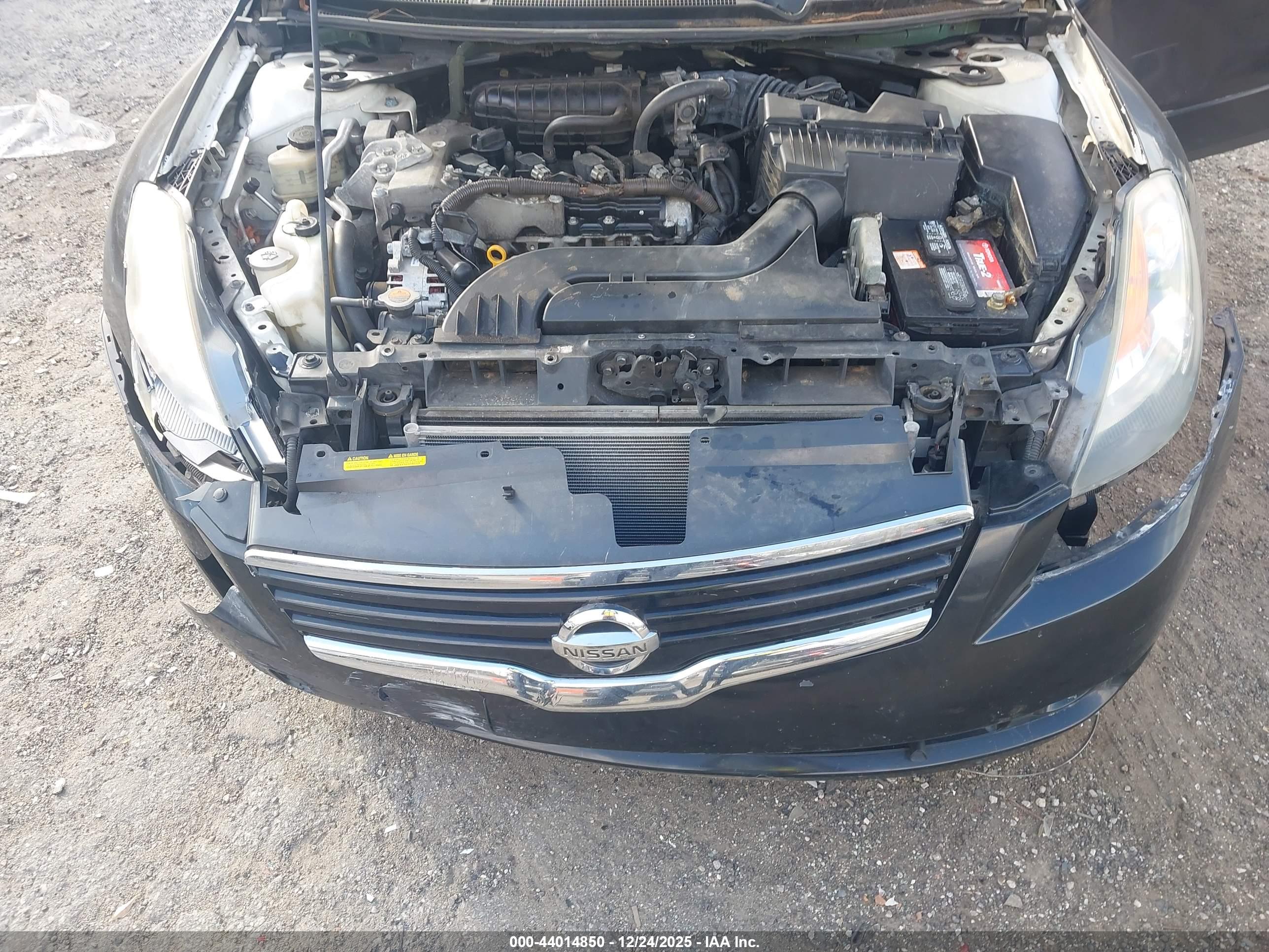 NISSAN ALTIMA image 10