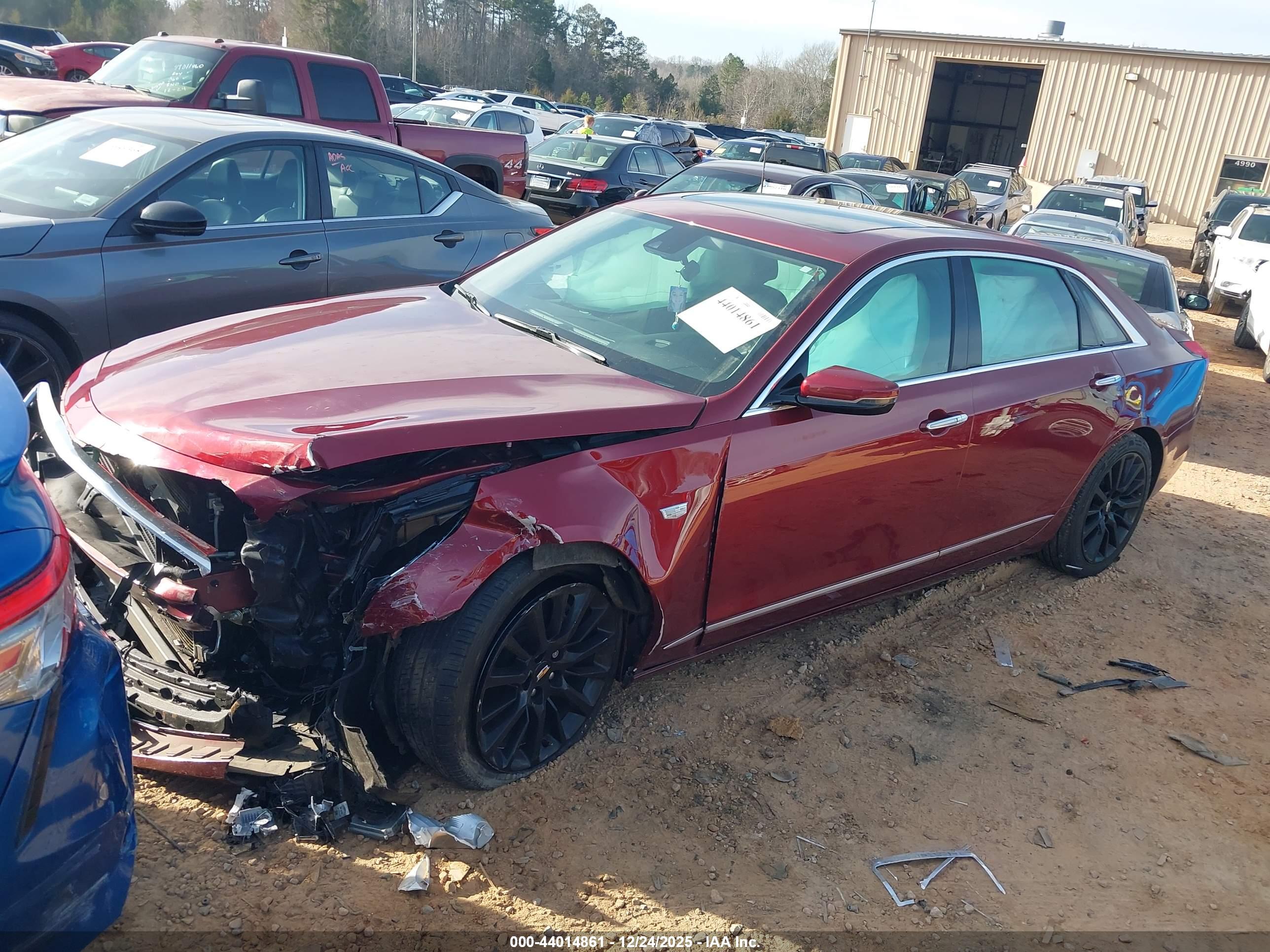 CADILLAC CT6 image 2
