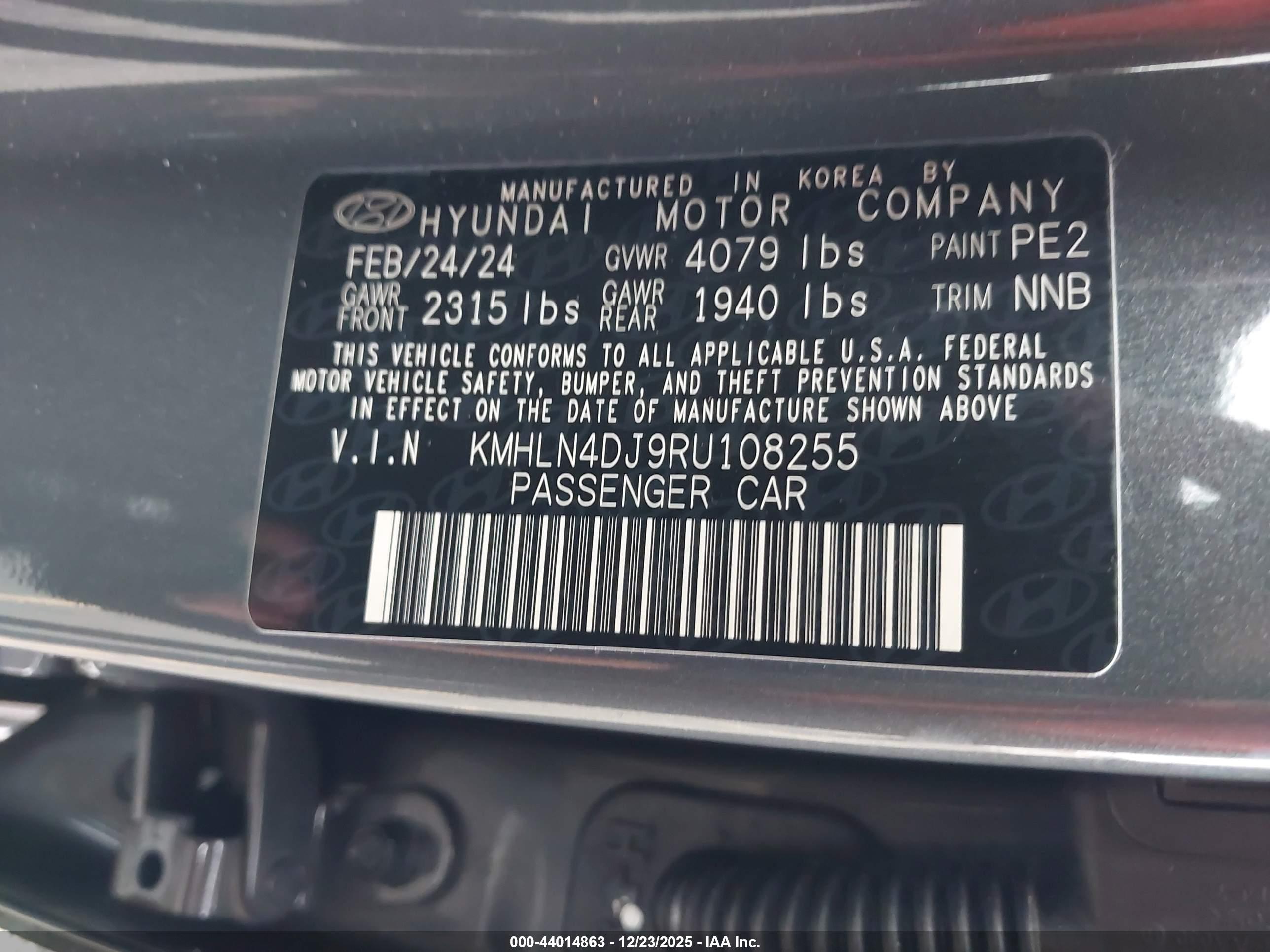 HYUNDAI ELANTRA image 9