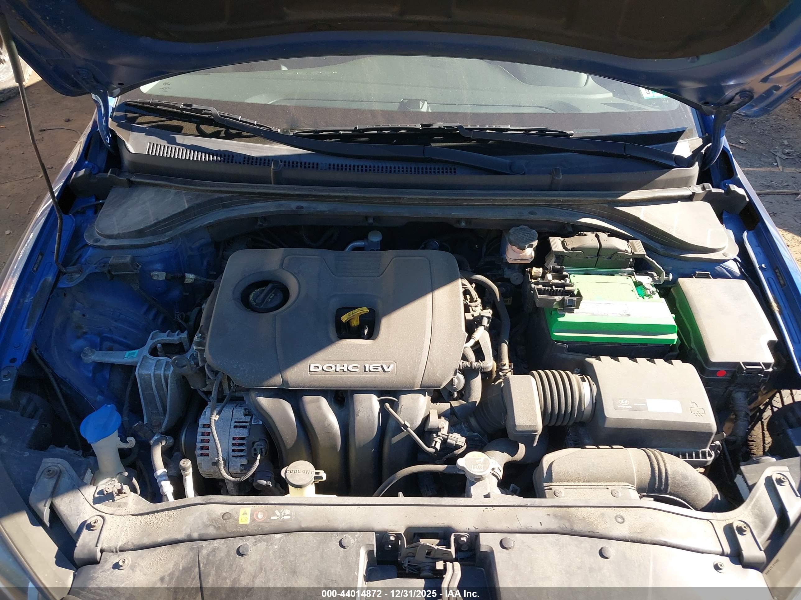 HYUNDAI ELANTRA image 10