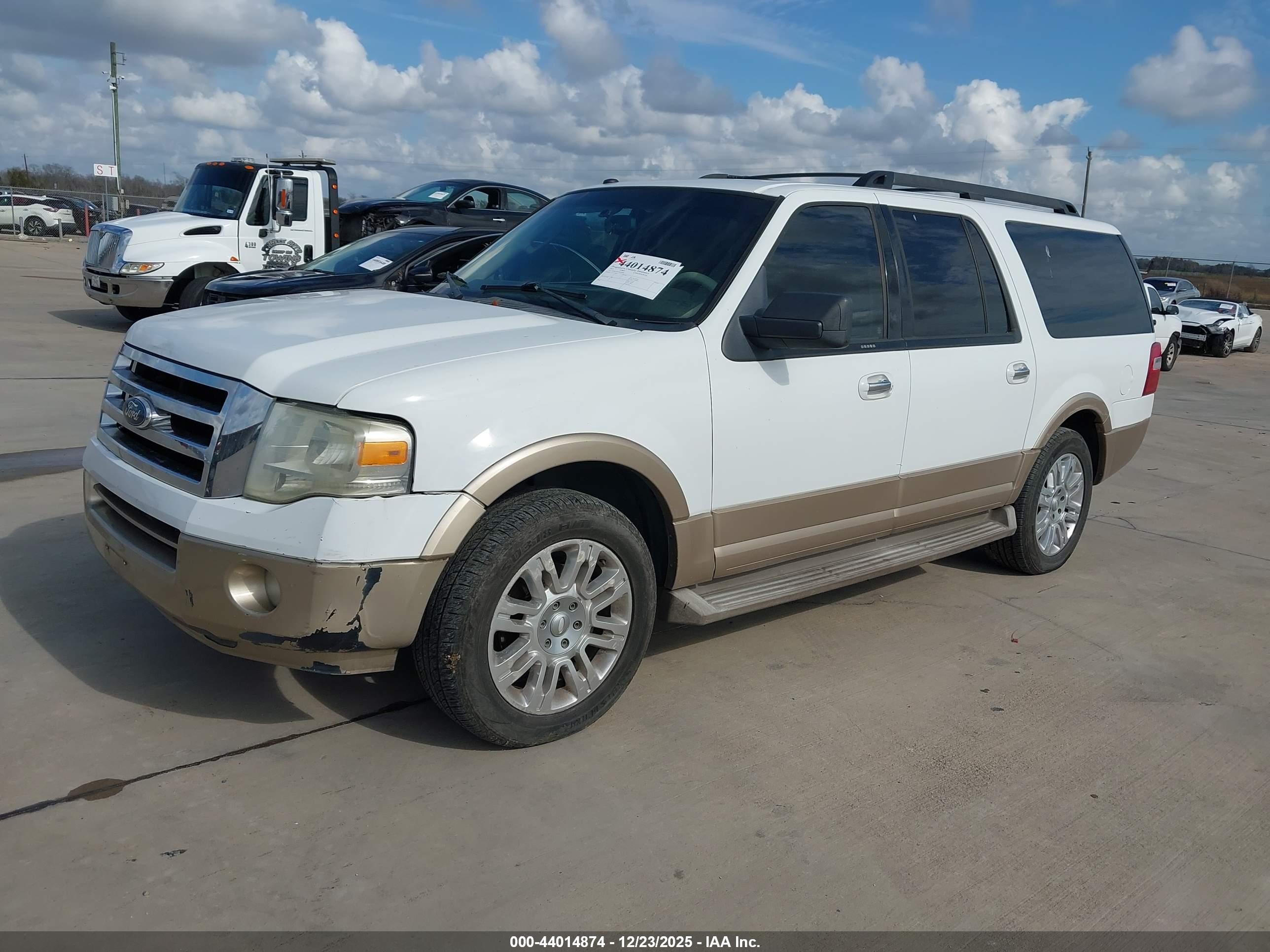 FORD EXPEDITION image 2