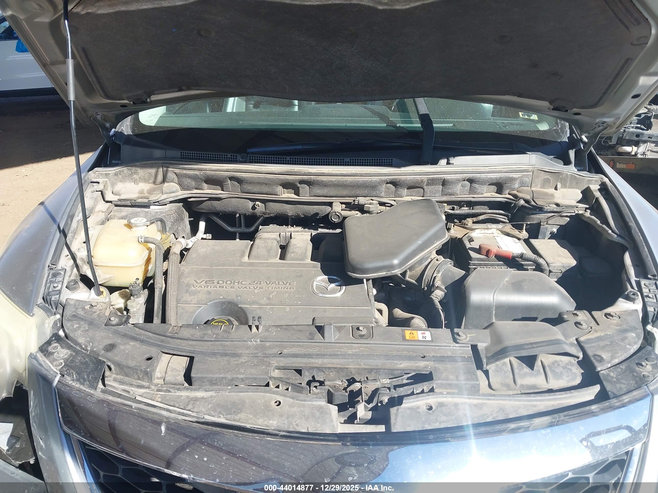 MAZDA CX-9 image 10