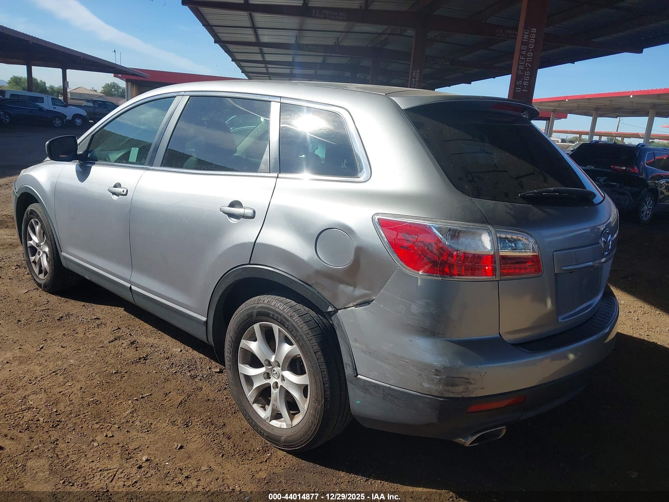 MAZDA CX-9 image 3