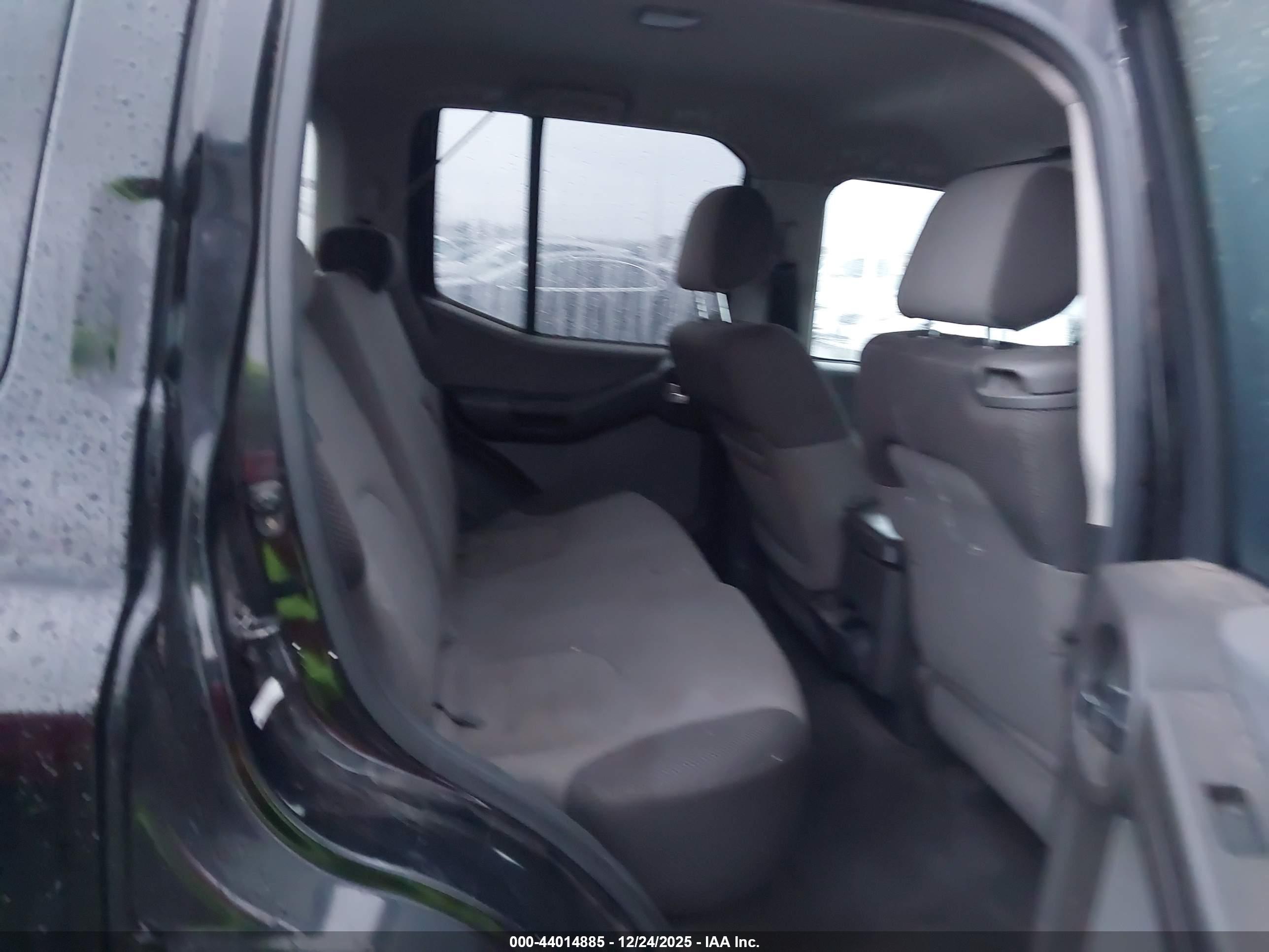 NISSAN XTERRA image 8