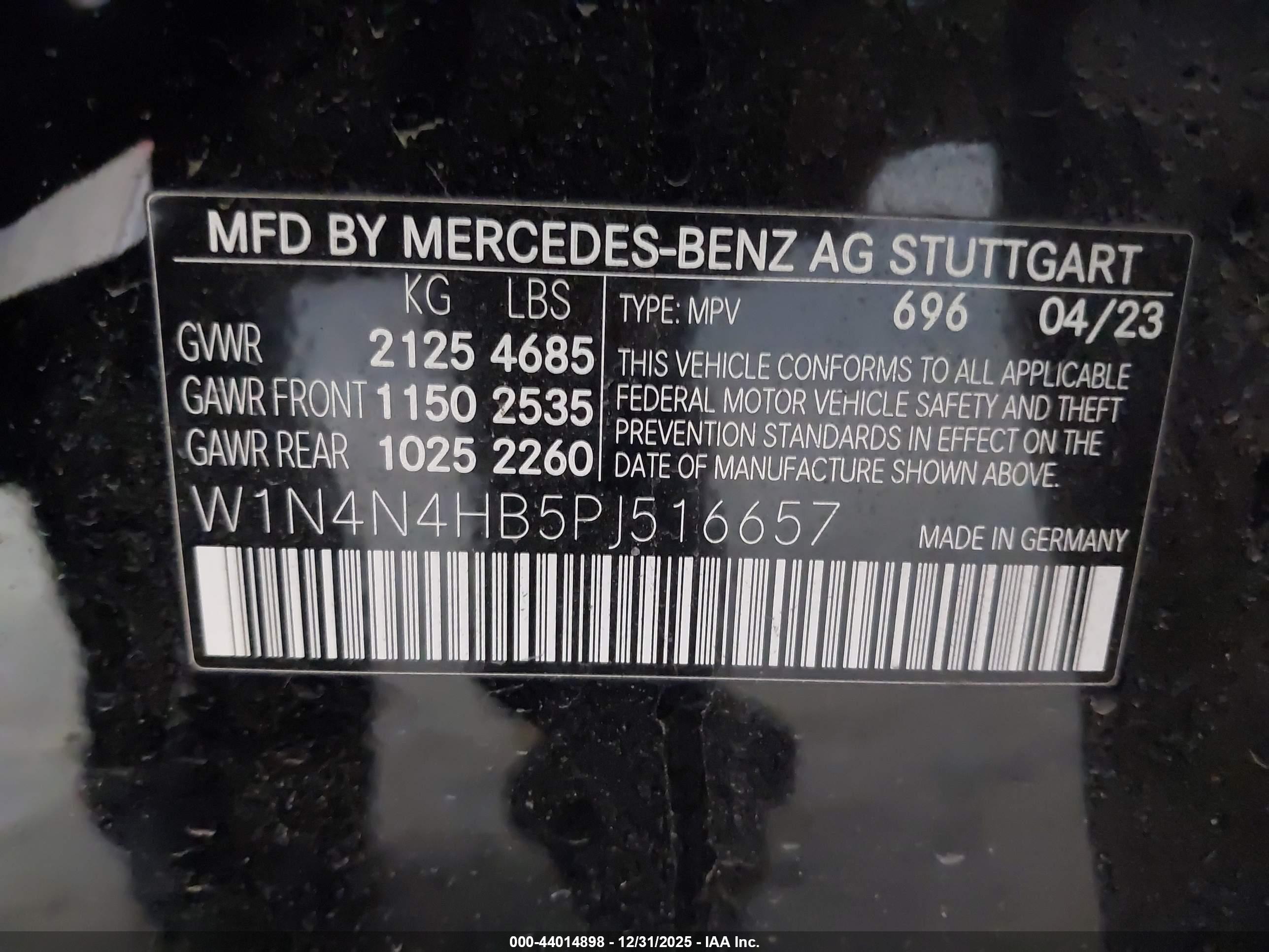 MERCEDES-BENZ GLA image 9