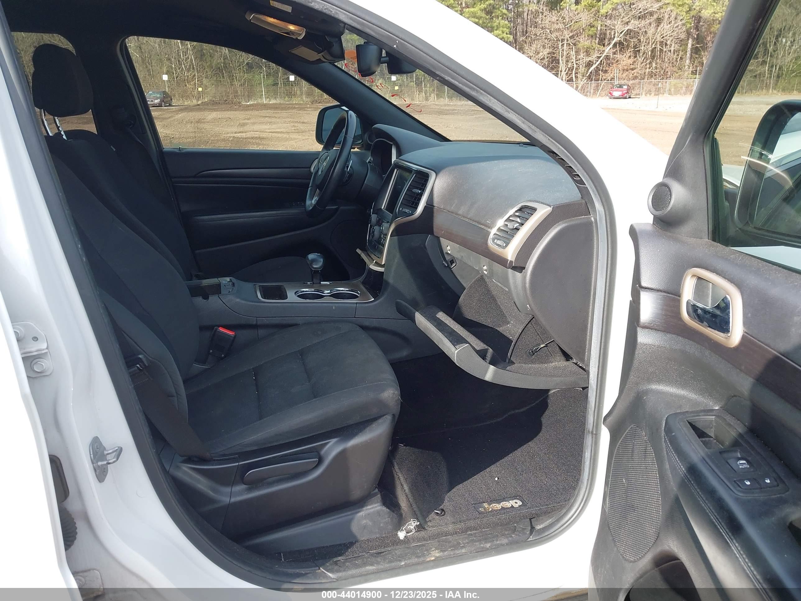 JEEP GRAND image 5