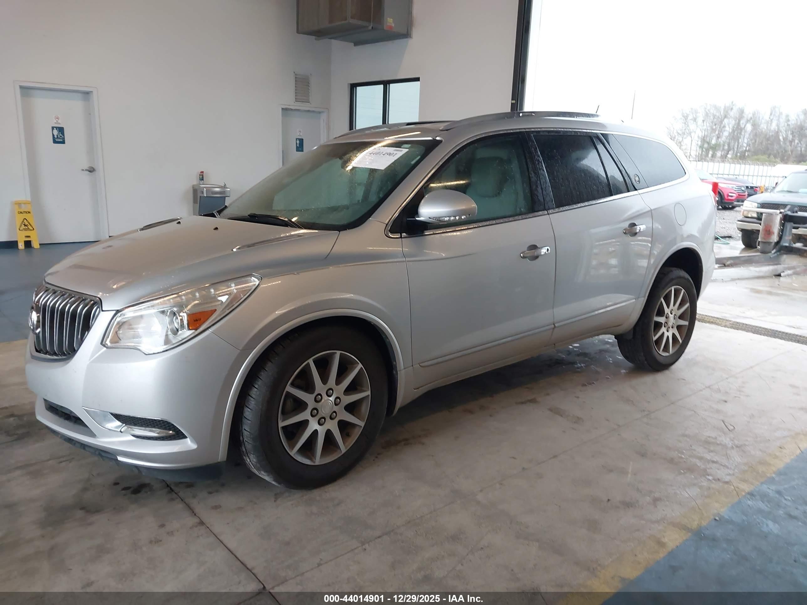 BUICK ENCLAVE image 2