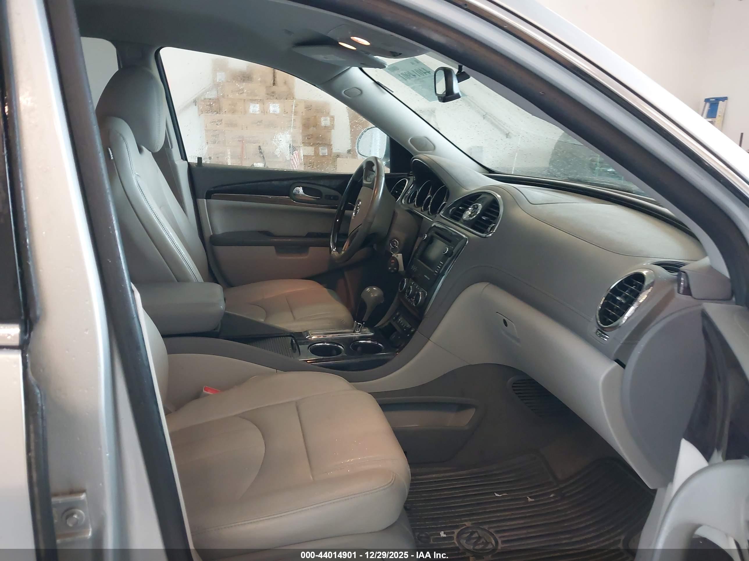 BUICK ENCLAVE image 5