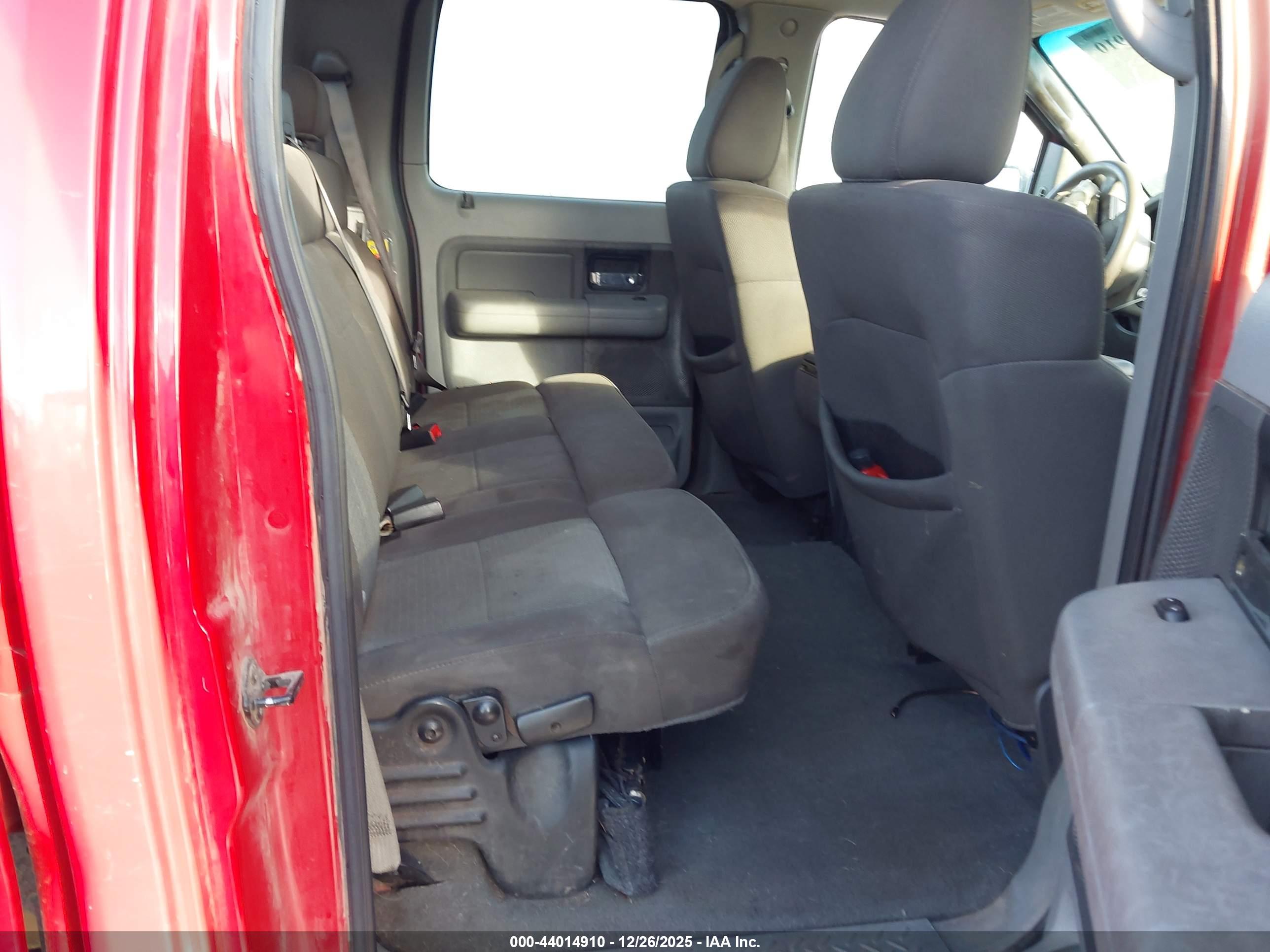 FORD F-150 image 8