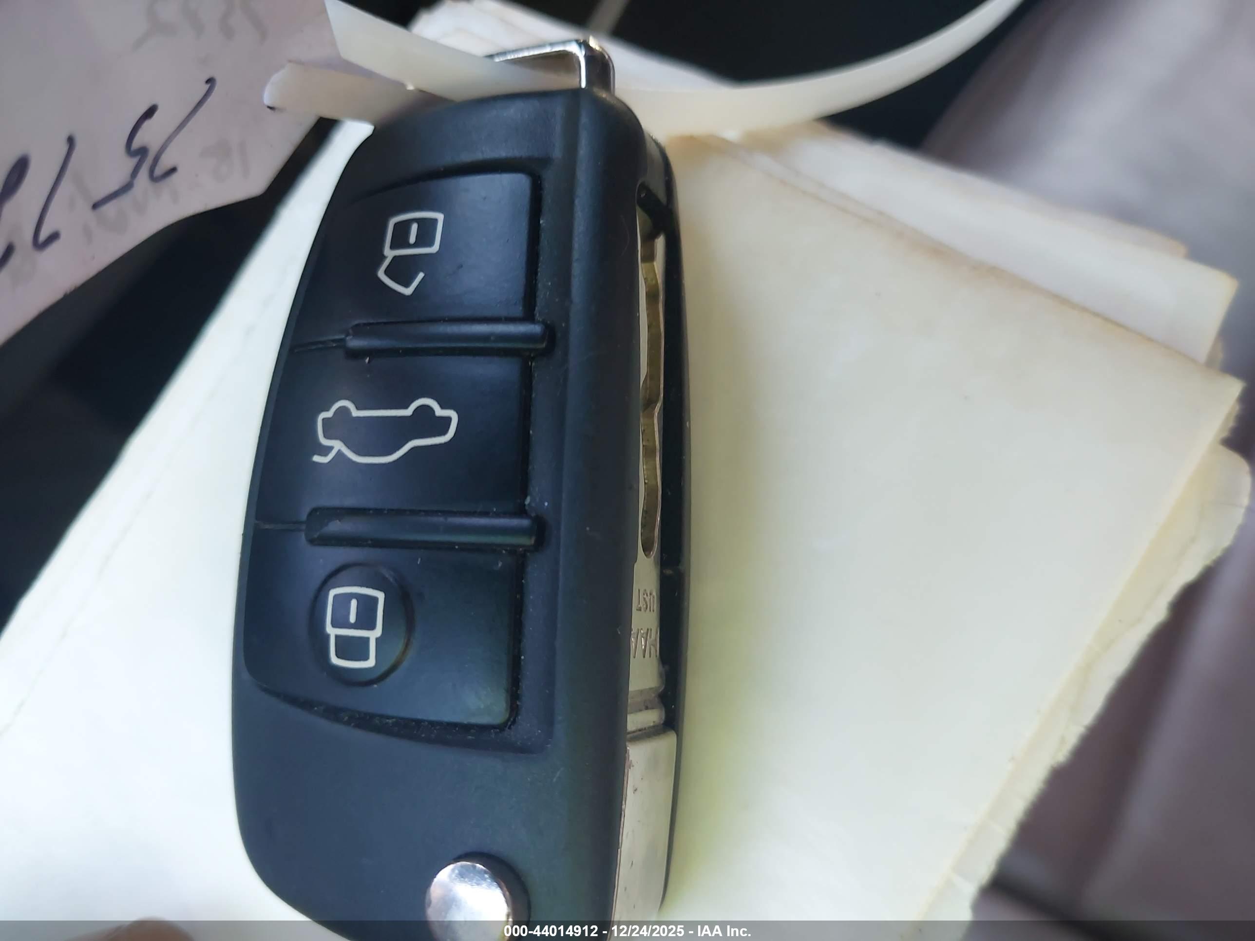 AUDI Q3 image 11