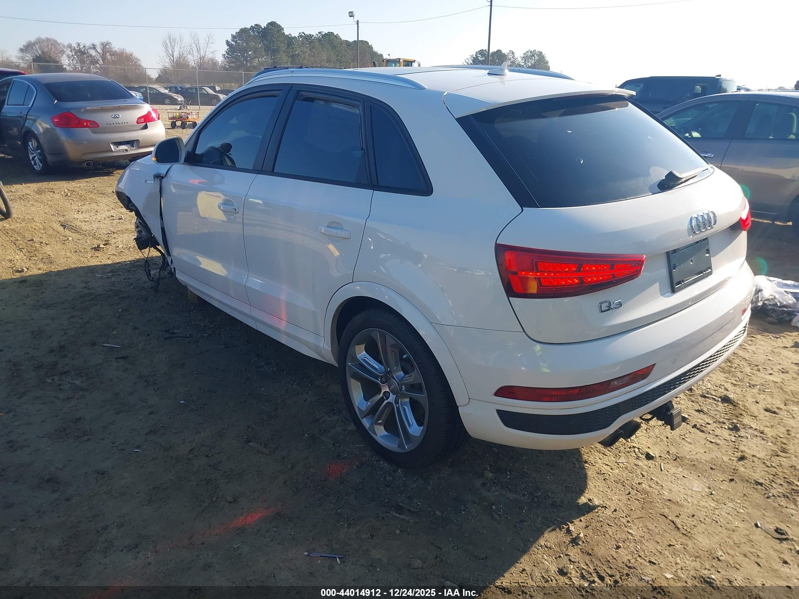 AUDI Q3 image 3