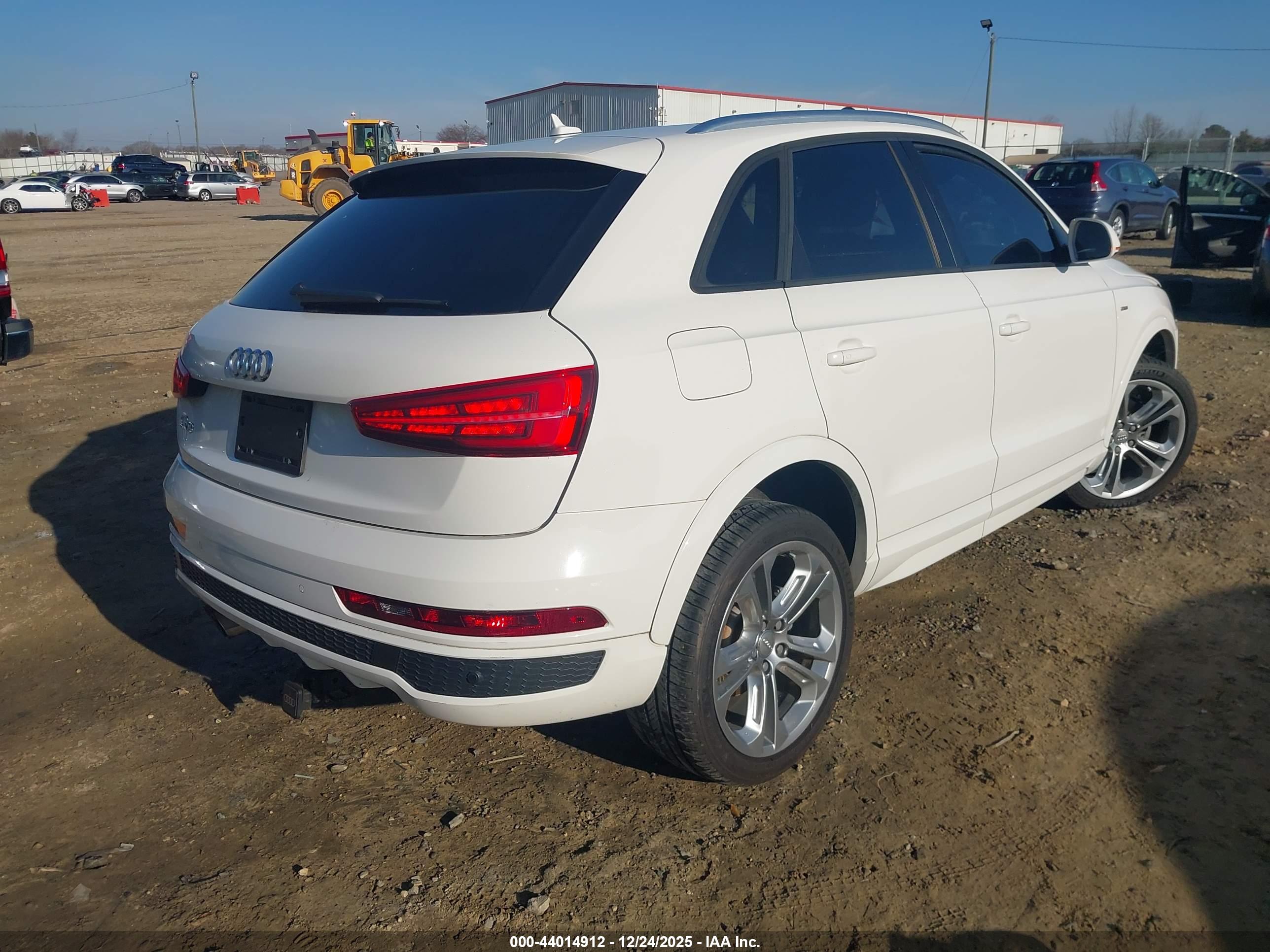AUDI Q3 image 4