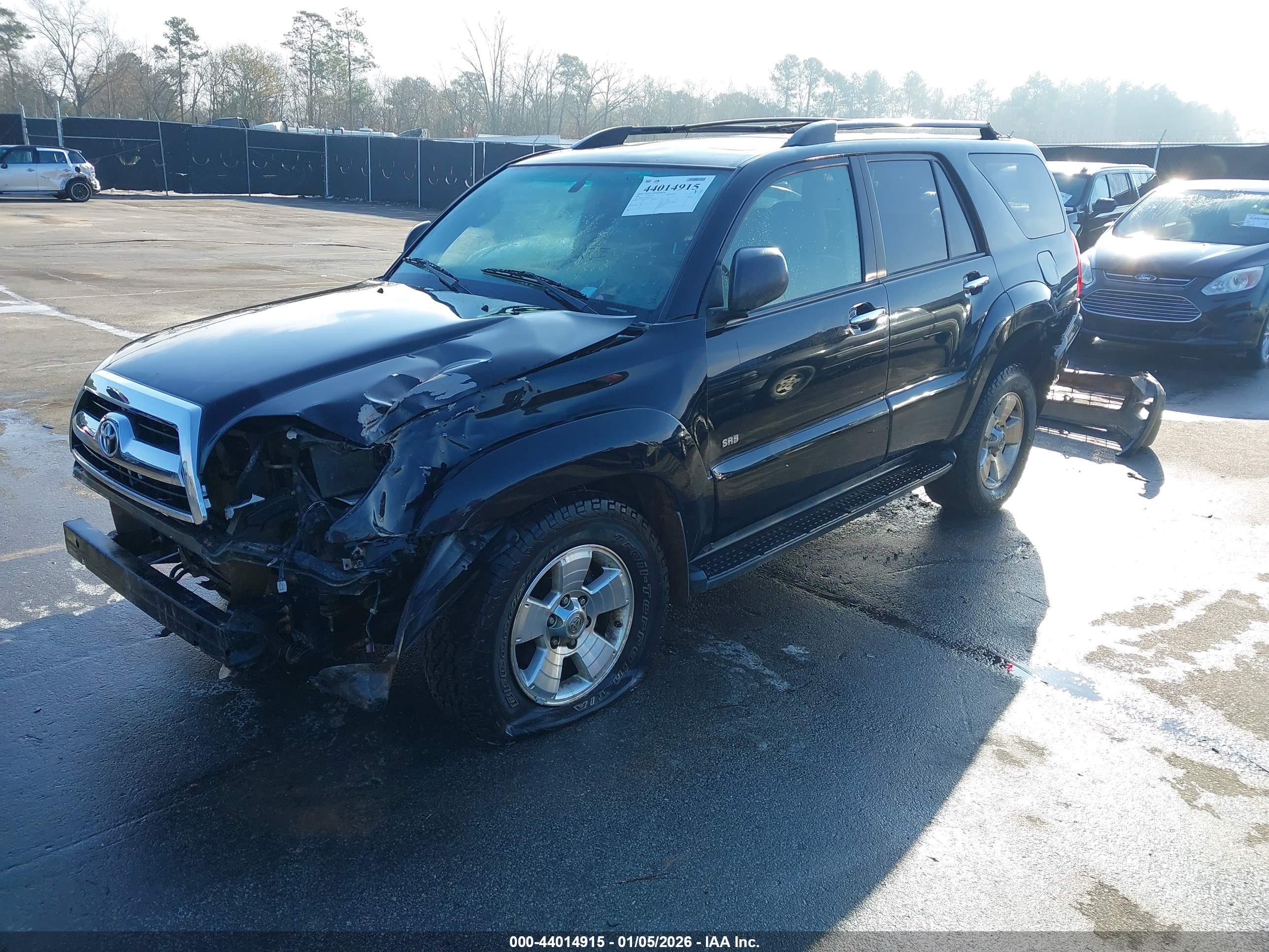 TOYOTA 4RUNNER image 2