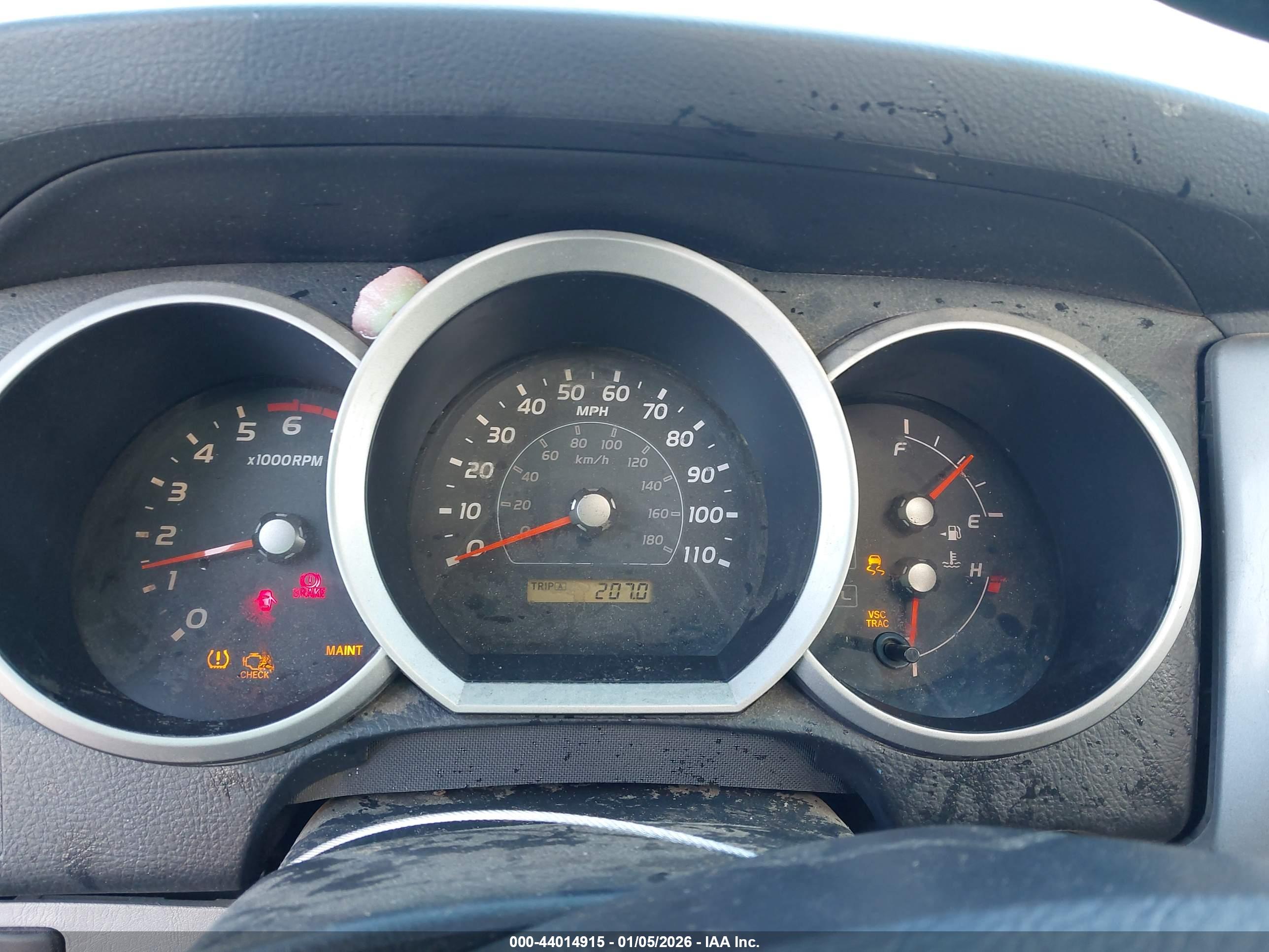 TOYOTA 4RUNNER image 7