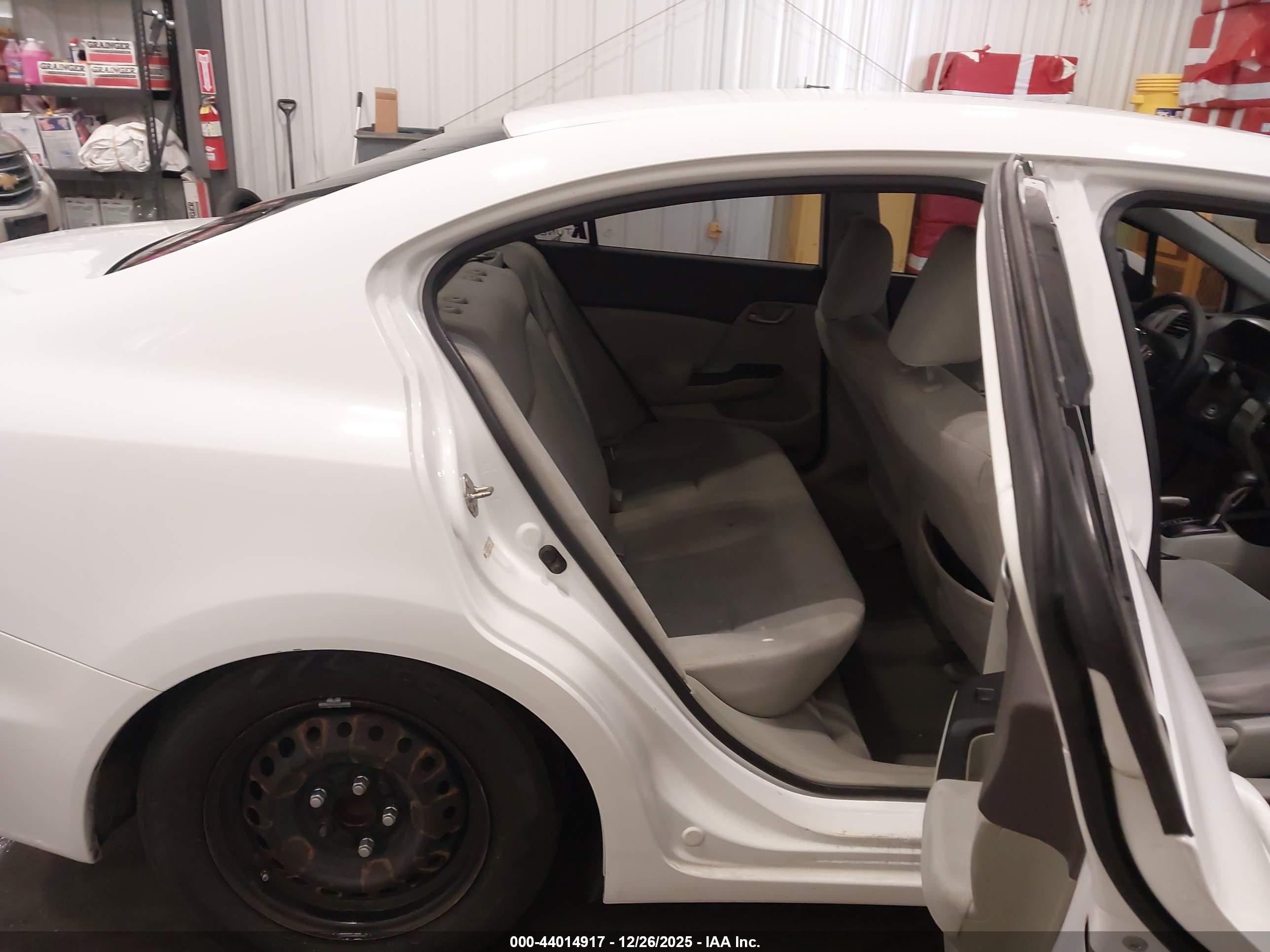 HONDA CIVIC image 8