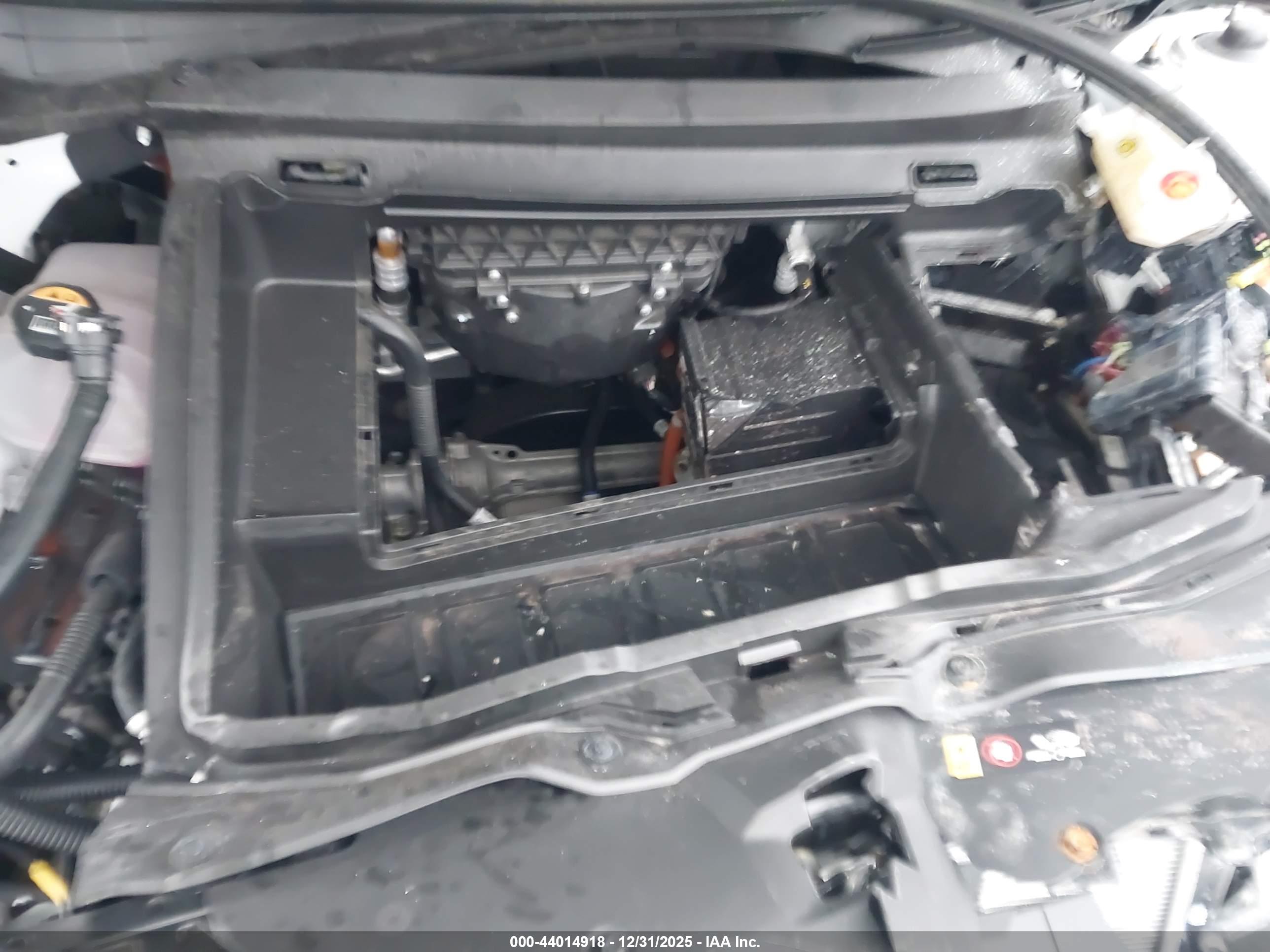 HYUNDAI IONIQ image 10