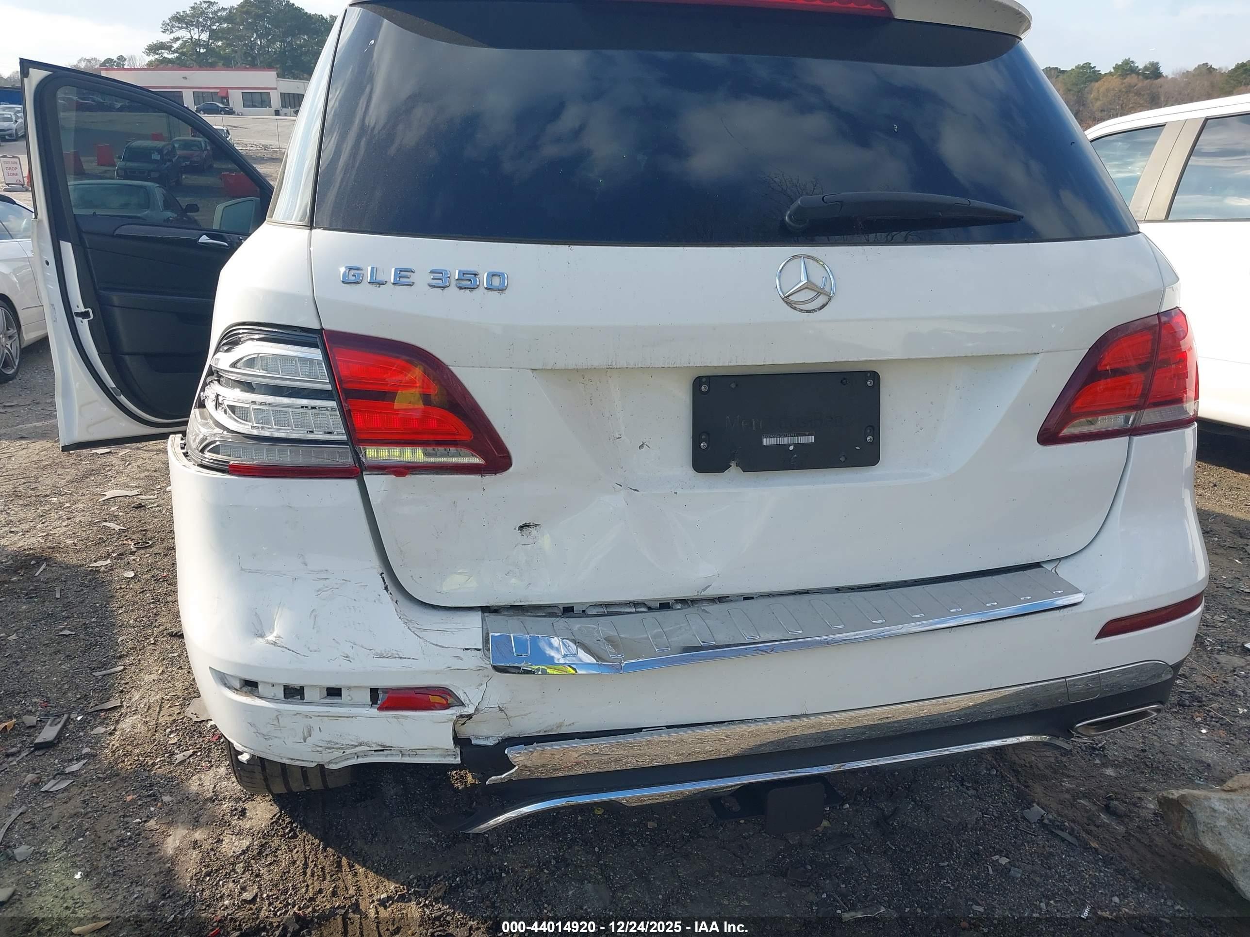 MERCEDES-BENZ GLE image 6