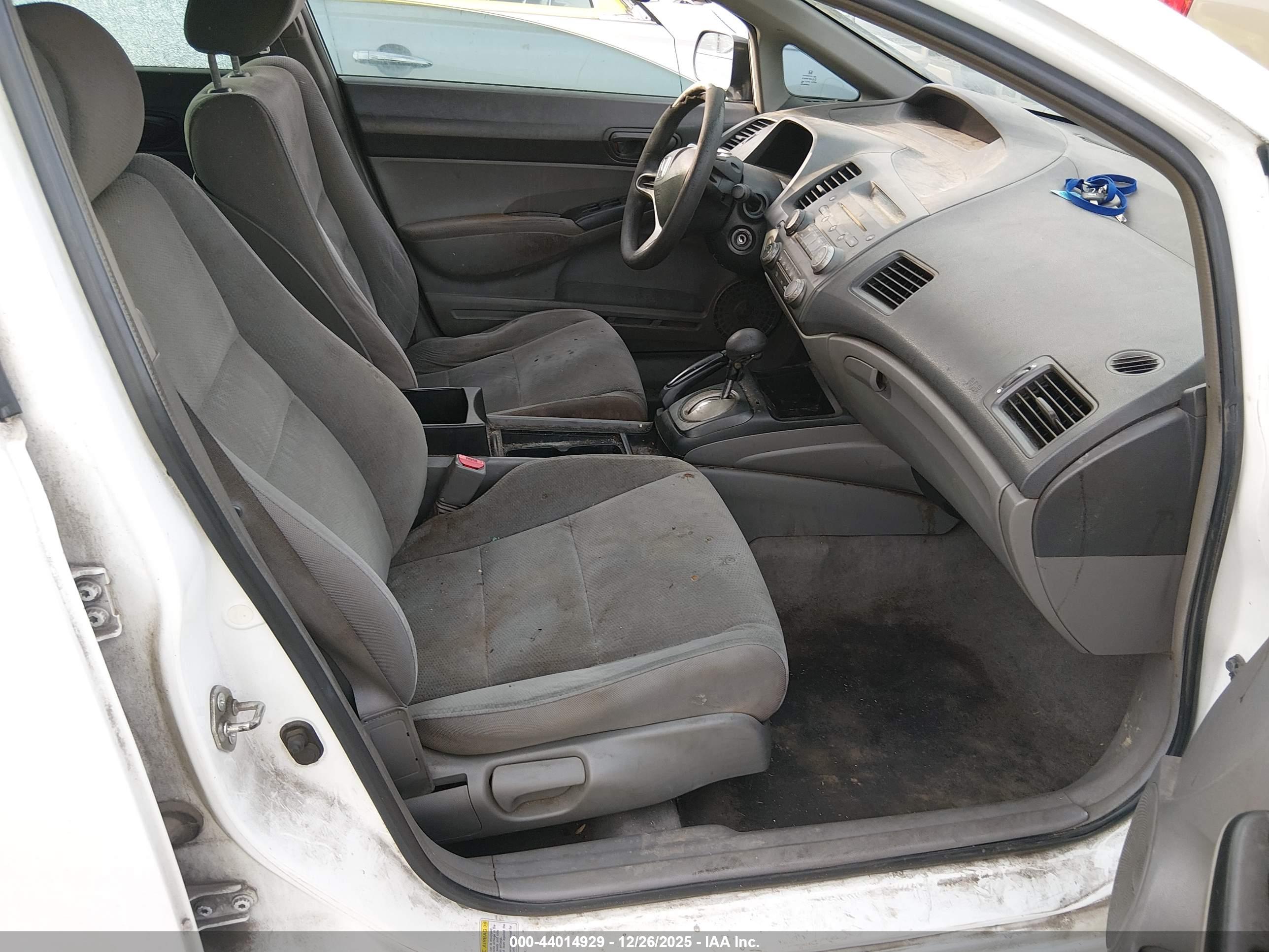 HONDA CIVIC image 5
