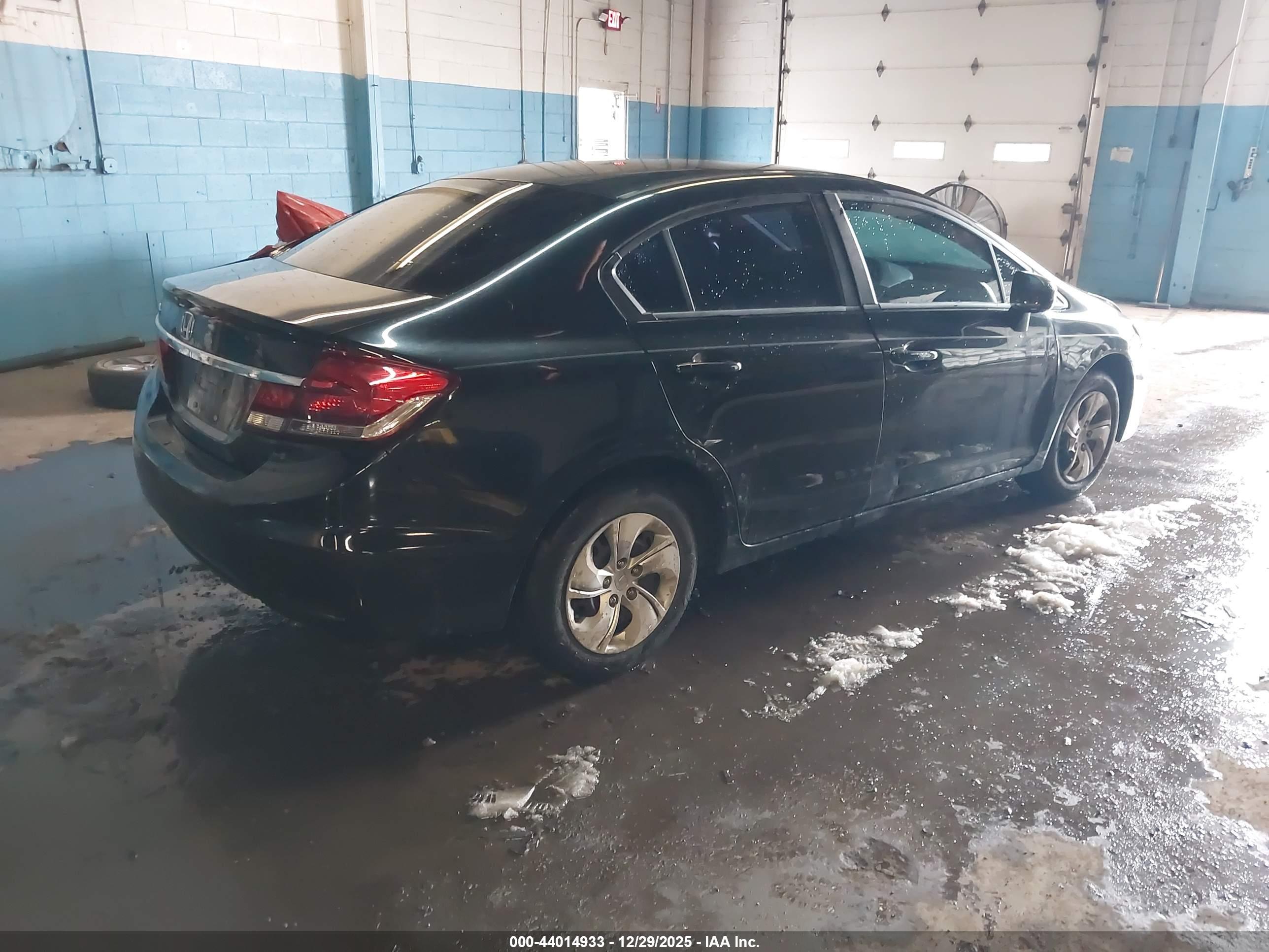 HONDA CIVIC image 4