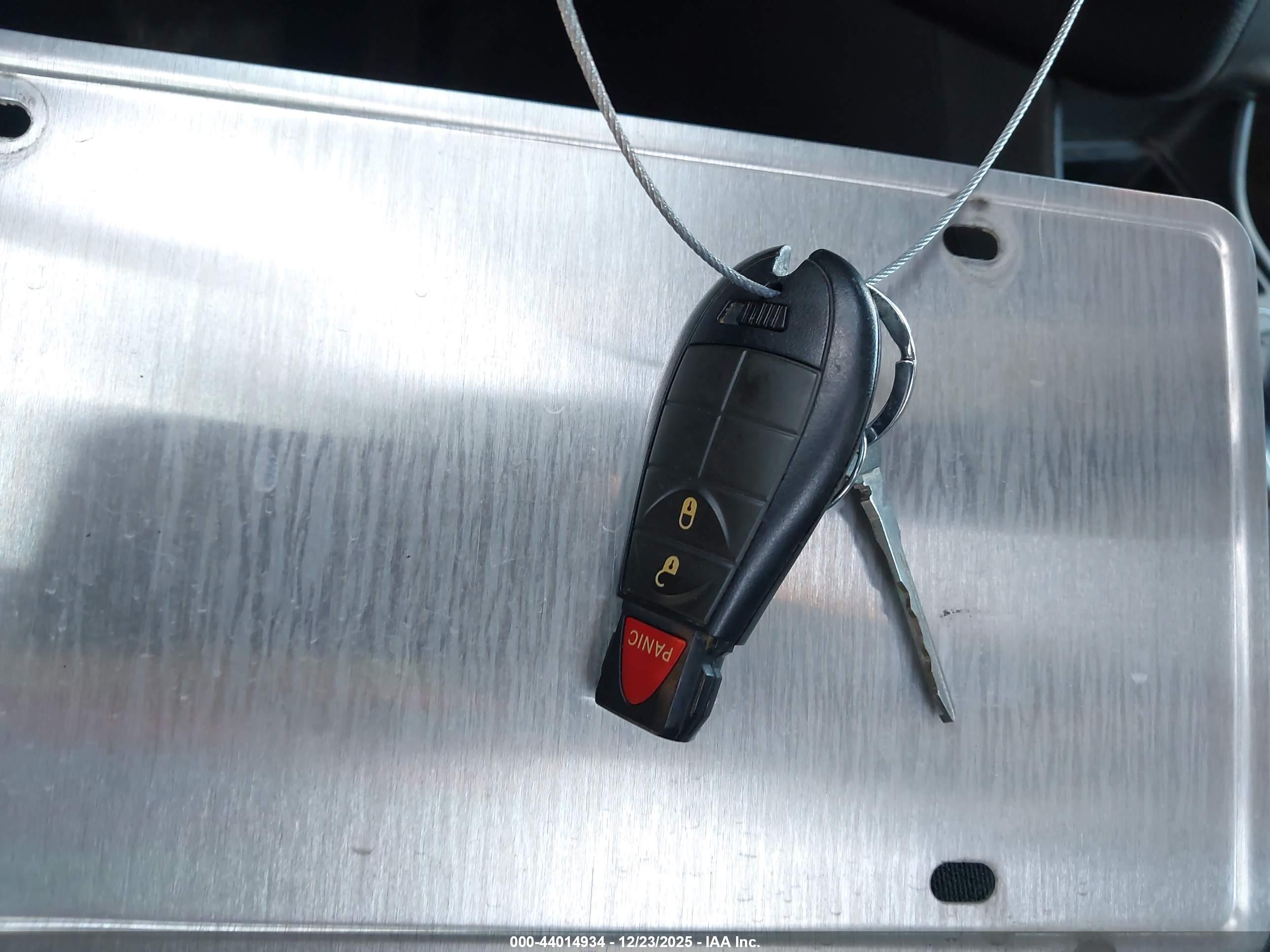 JEEP CHEROKEE image 11