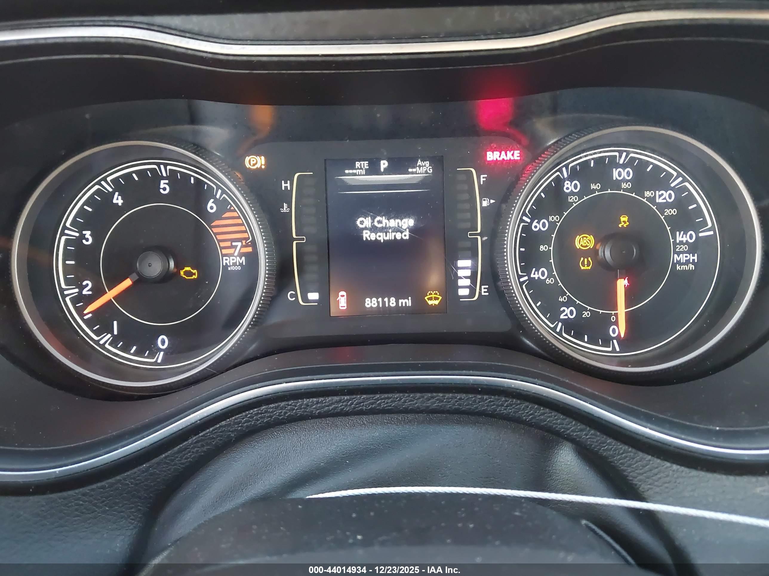 JEEP CHEROKEE image 7