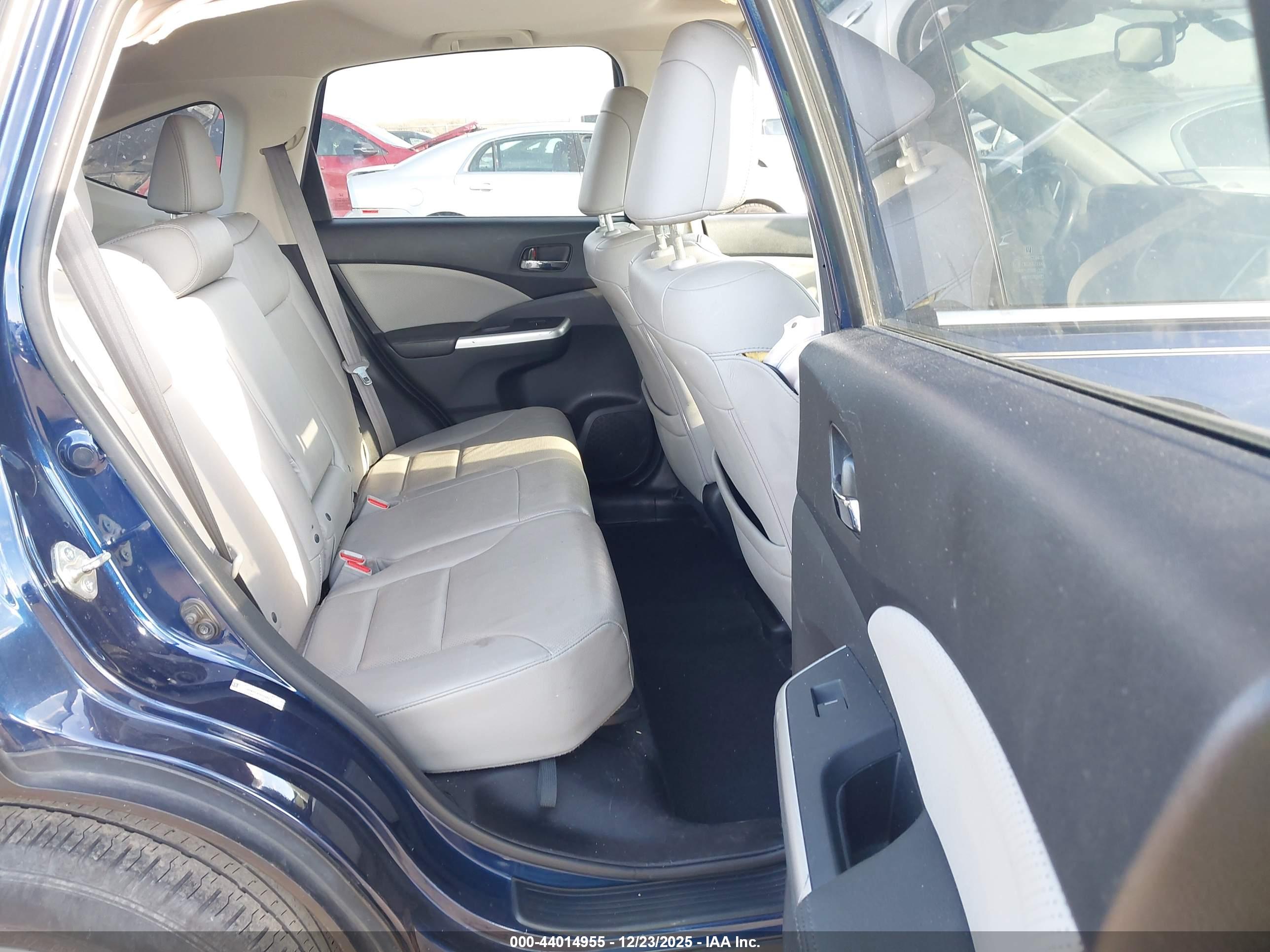 HONDA CR-V image 8