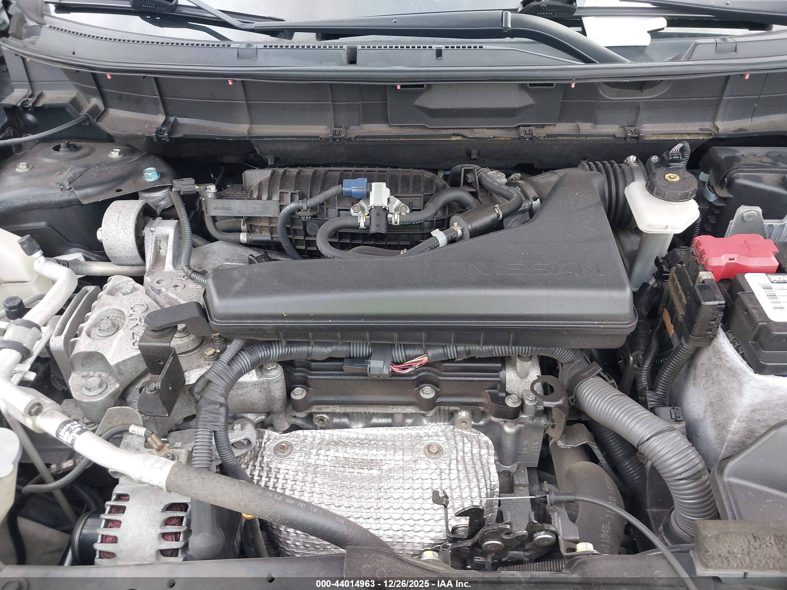 NISSAN ROGUE image 10