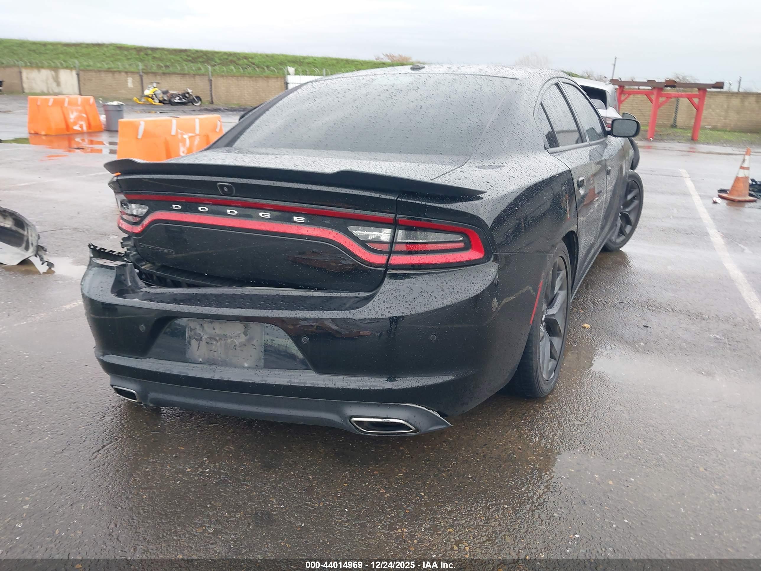 DODGE CHARGER image 4