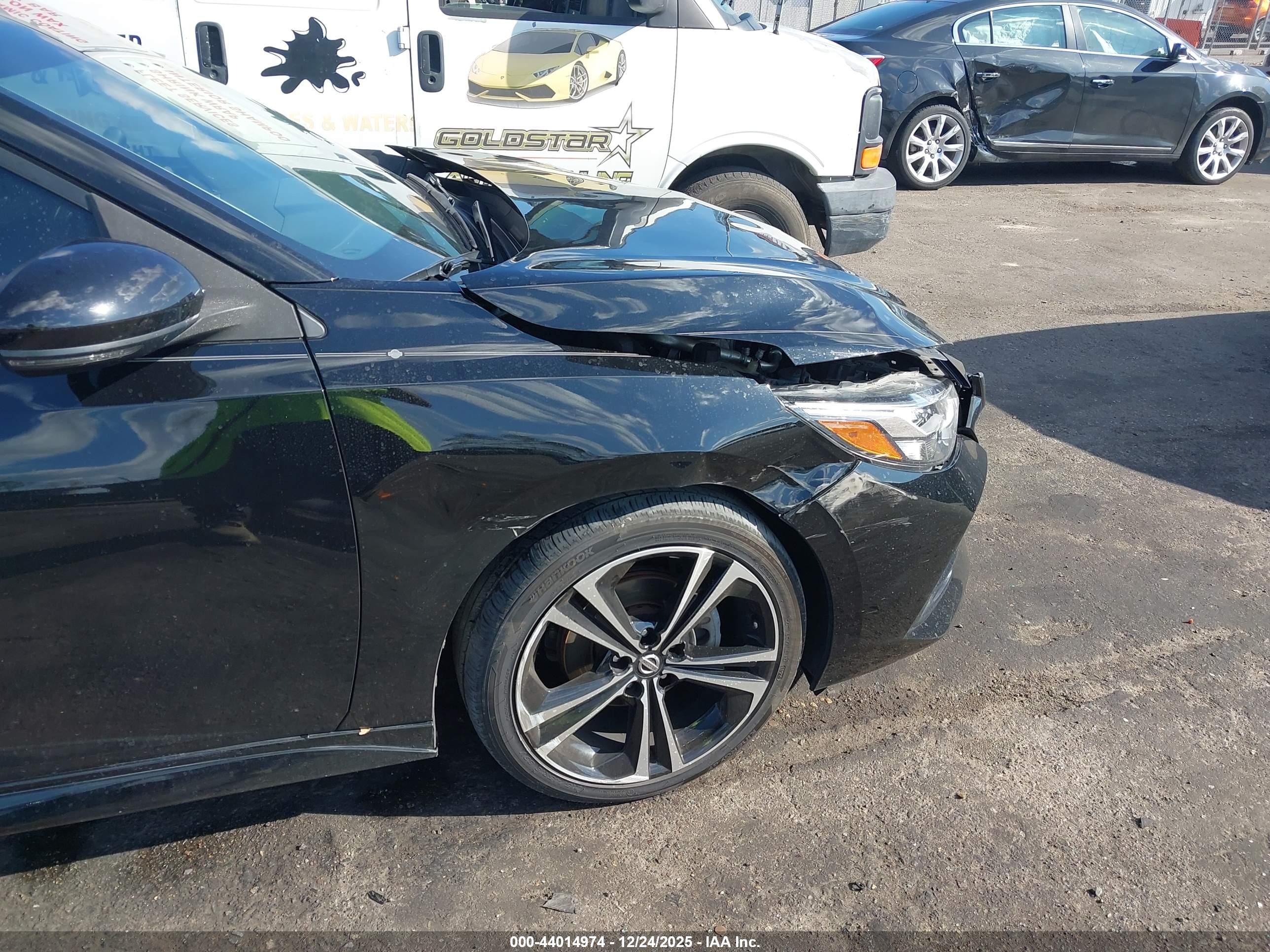 NISSAN SENTRA image 6