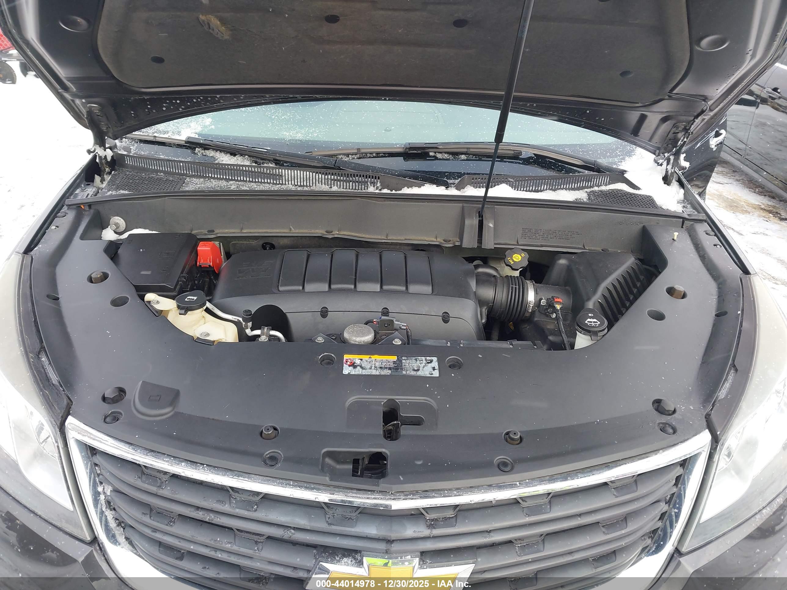 CHEVROLET TRAVERSE image 10