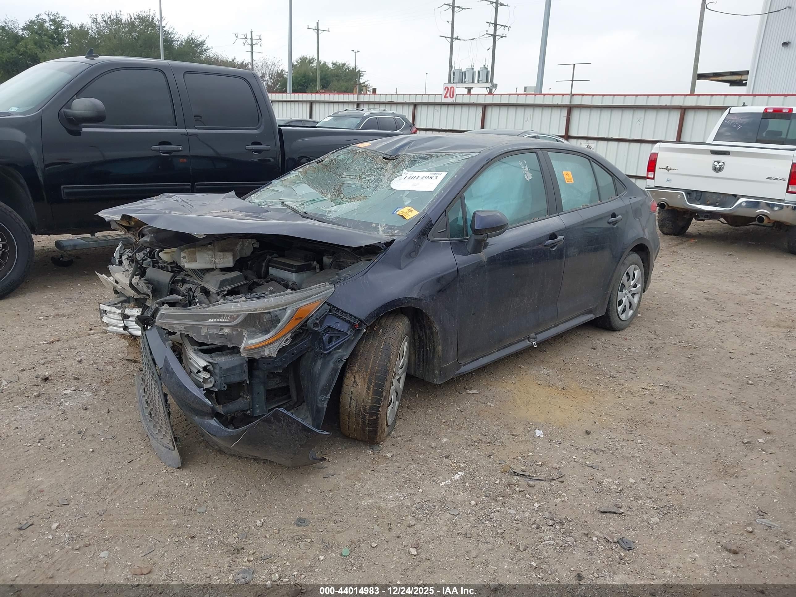 TOYOTA COROLLA image 2