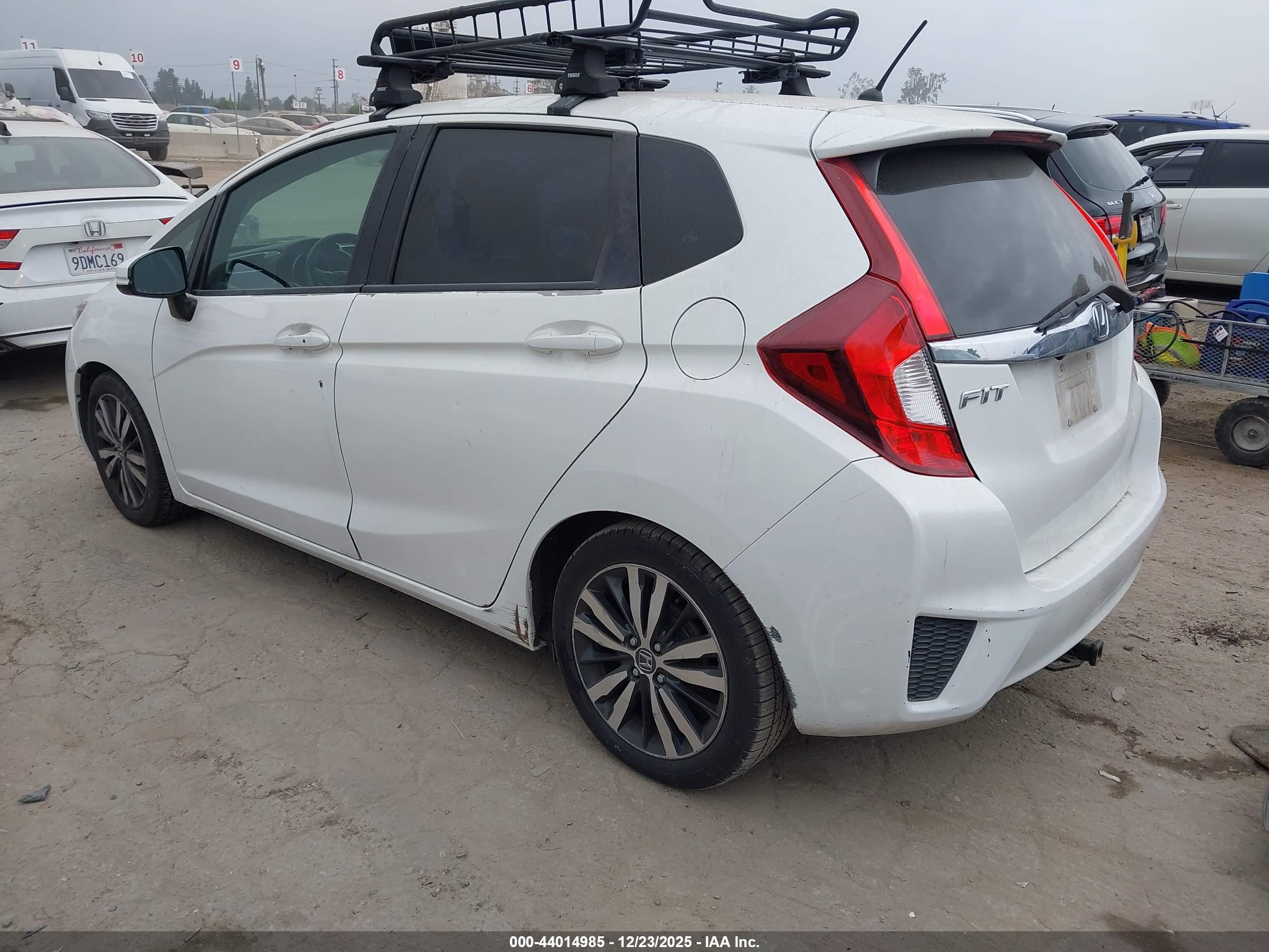 HONDA FIT image 3