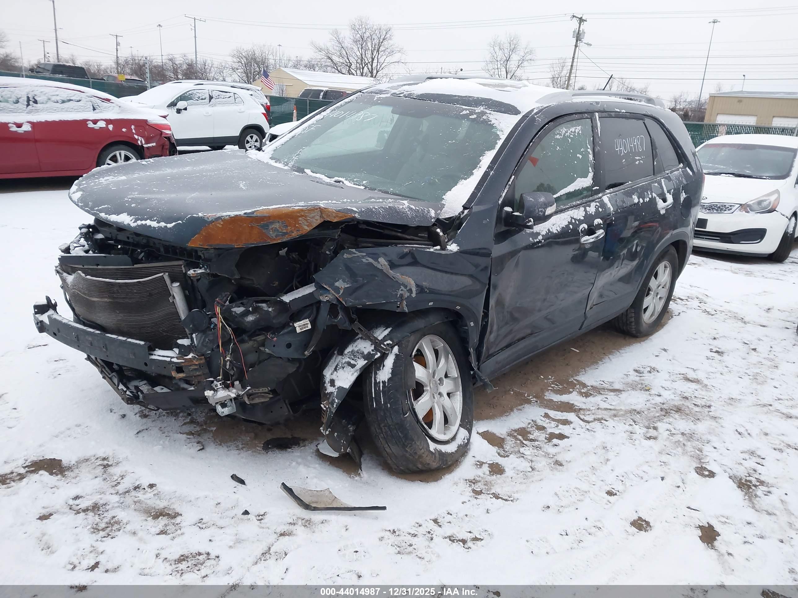 KIA SORENTO image 2