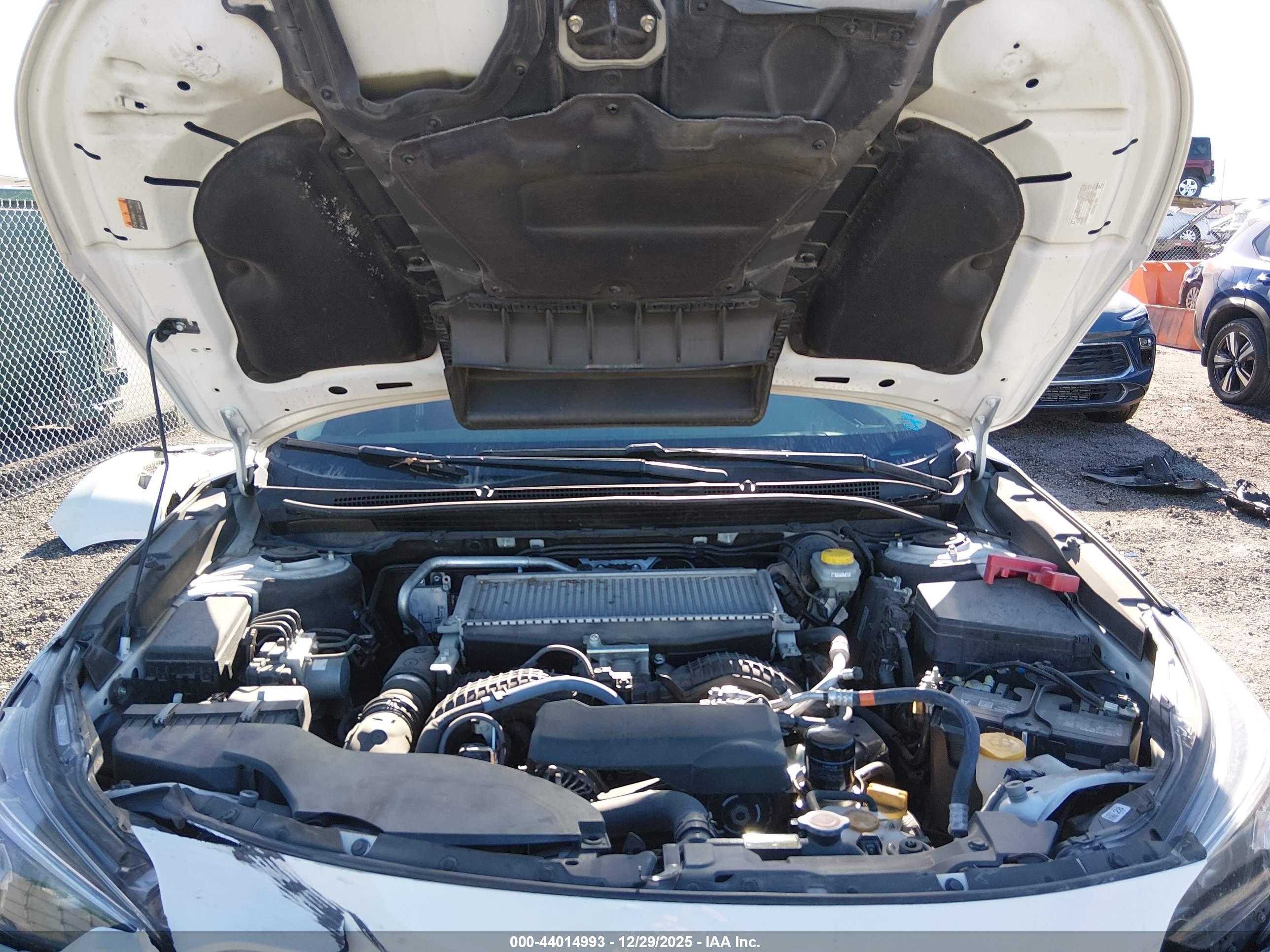 SUBARU OUTBACK image 10