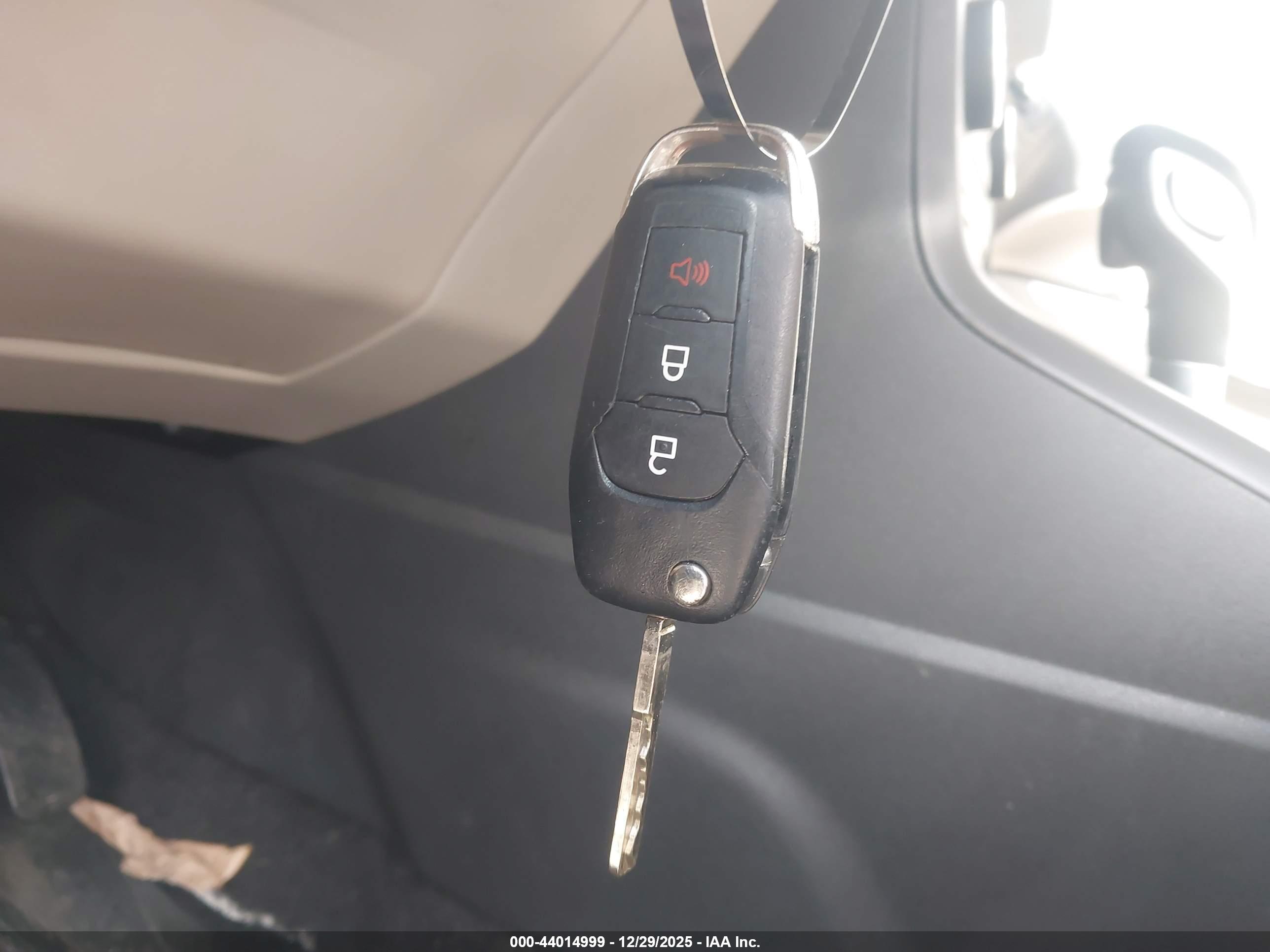 FORD ECOSPORT image 11