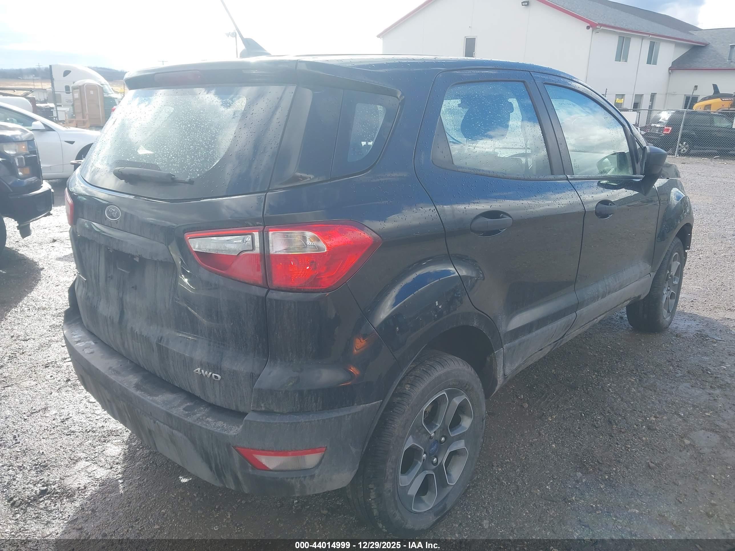 FORD ECOSPORT image 4