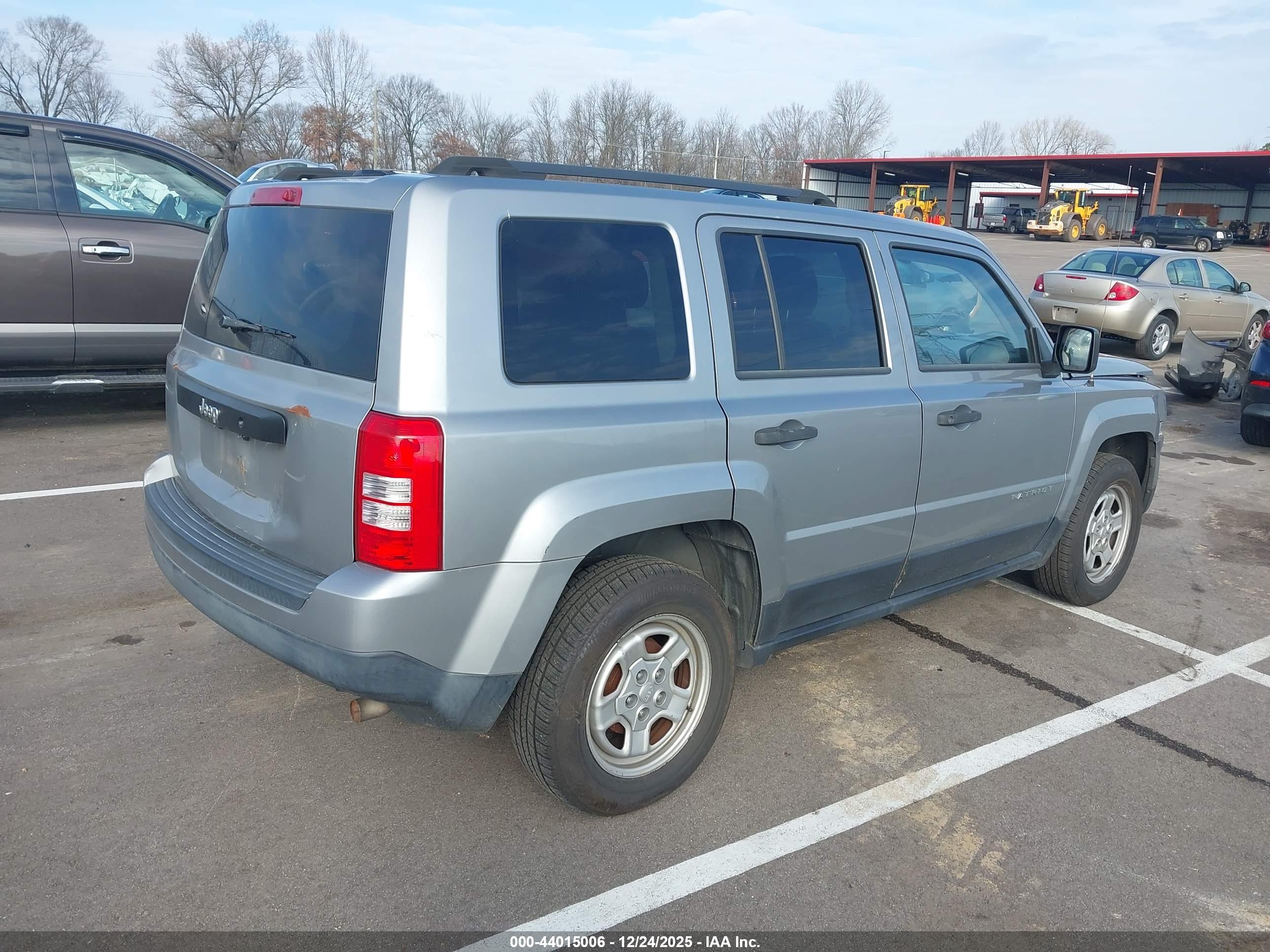 JEEP PATRIOT image 4
