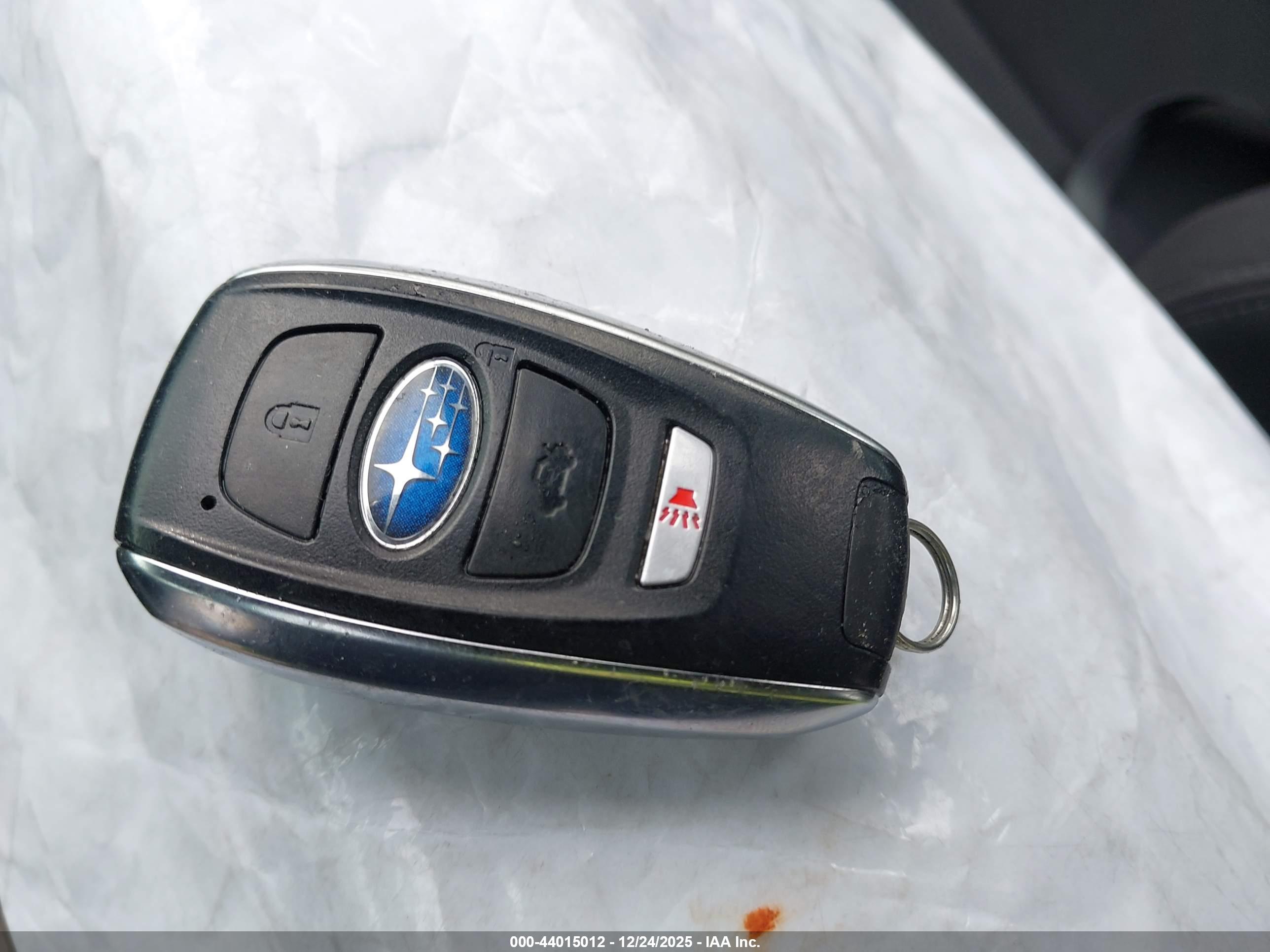 SUBARU OUTBACK image 11