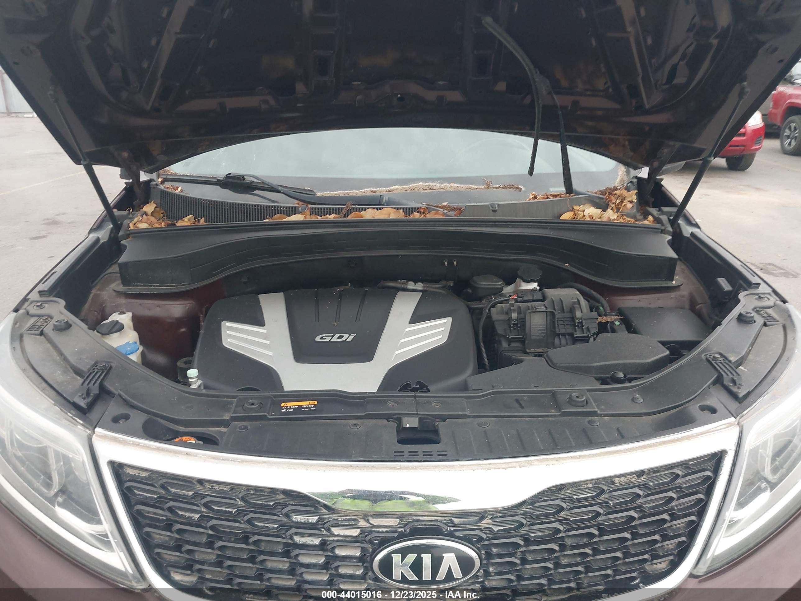 KIA SORENTO image 10