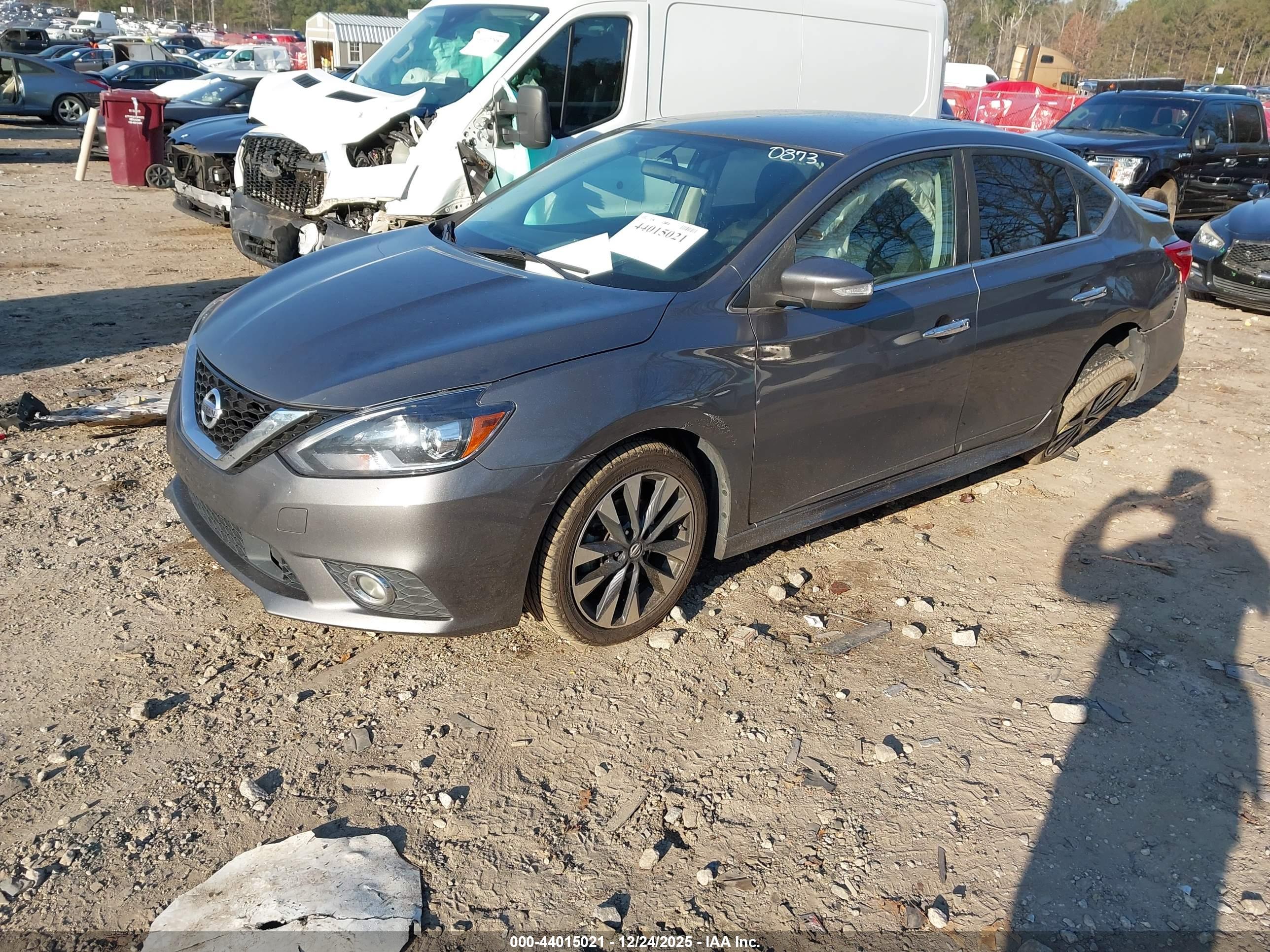 NISSAN SENTRA image 2