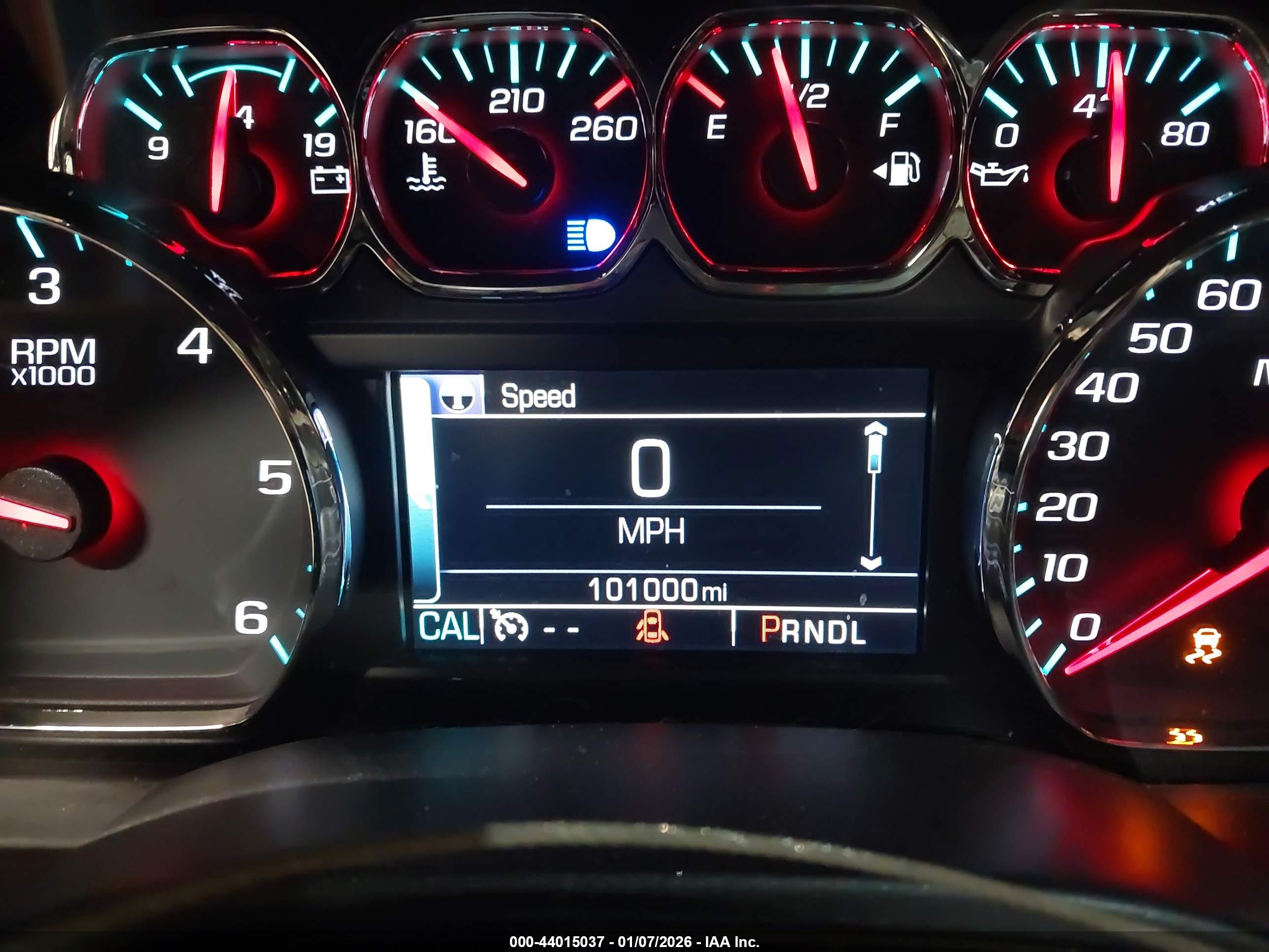 CHEVROLET SILVERADO image 7