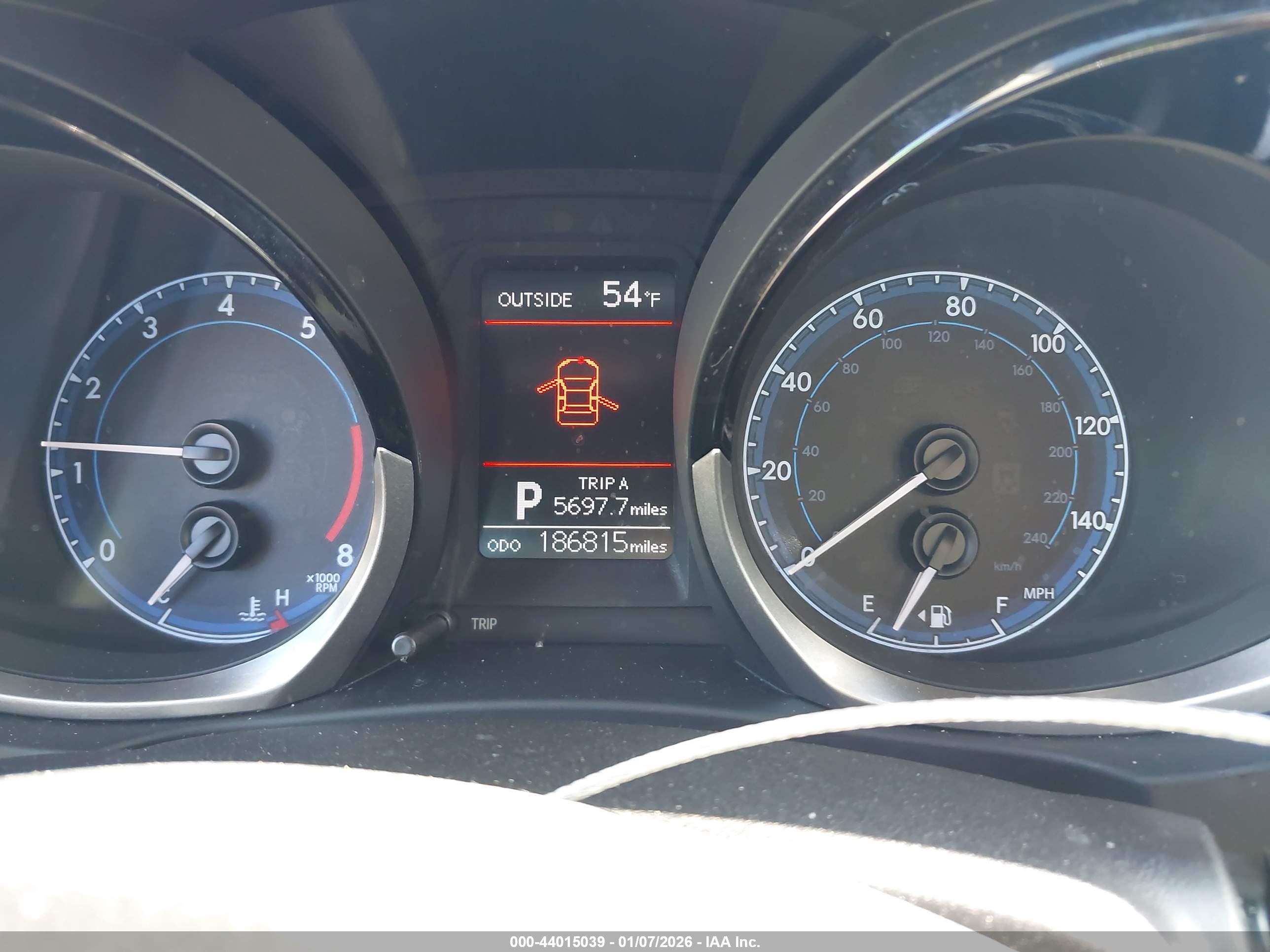 TOYOTA COROLLA image 7