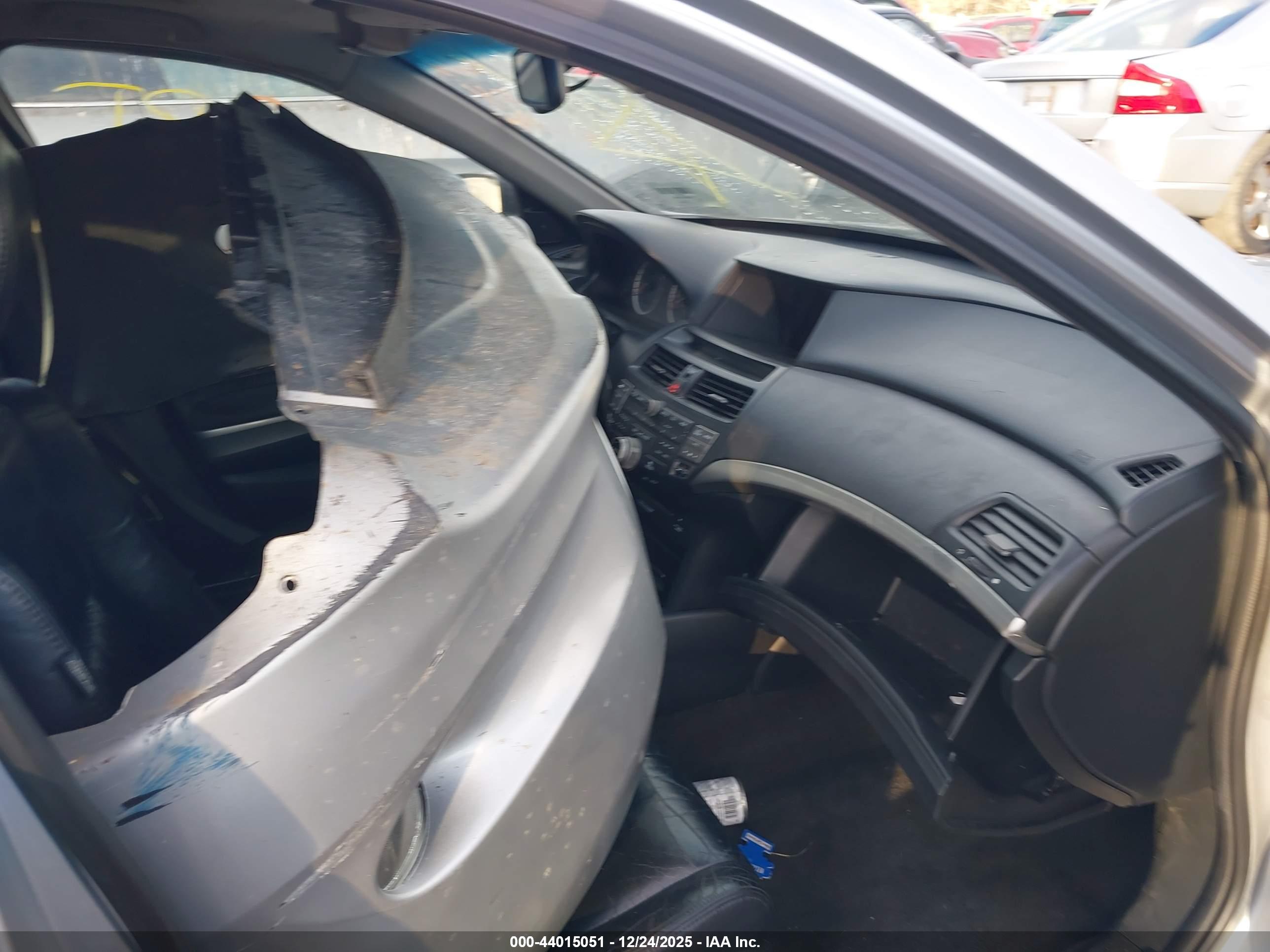 HONDA ACCORD image 5