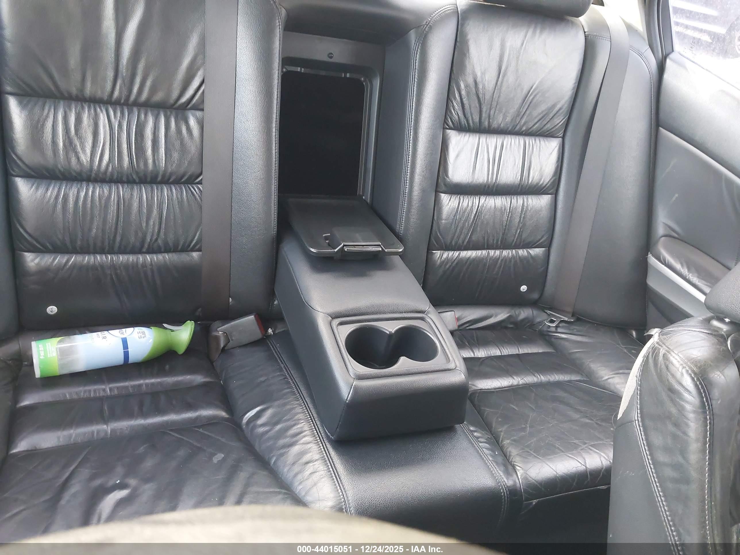 HONDA ACCORD image 8