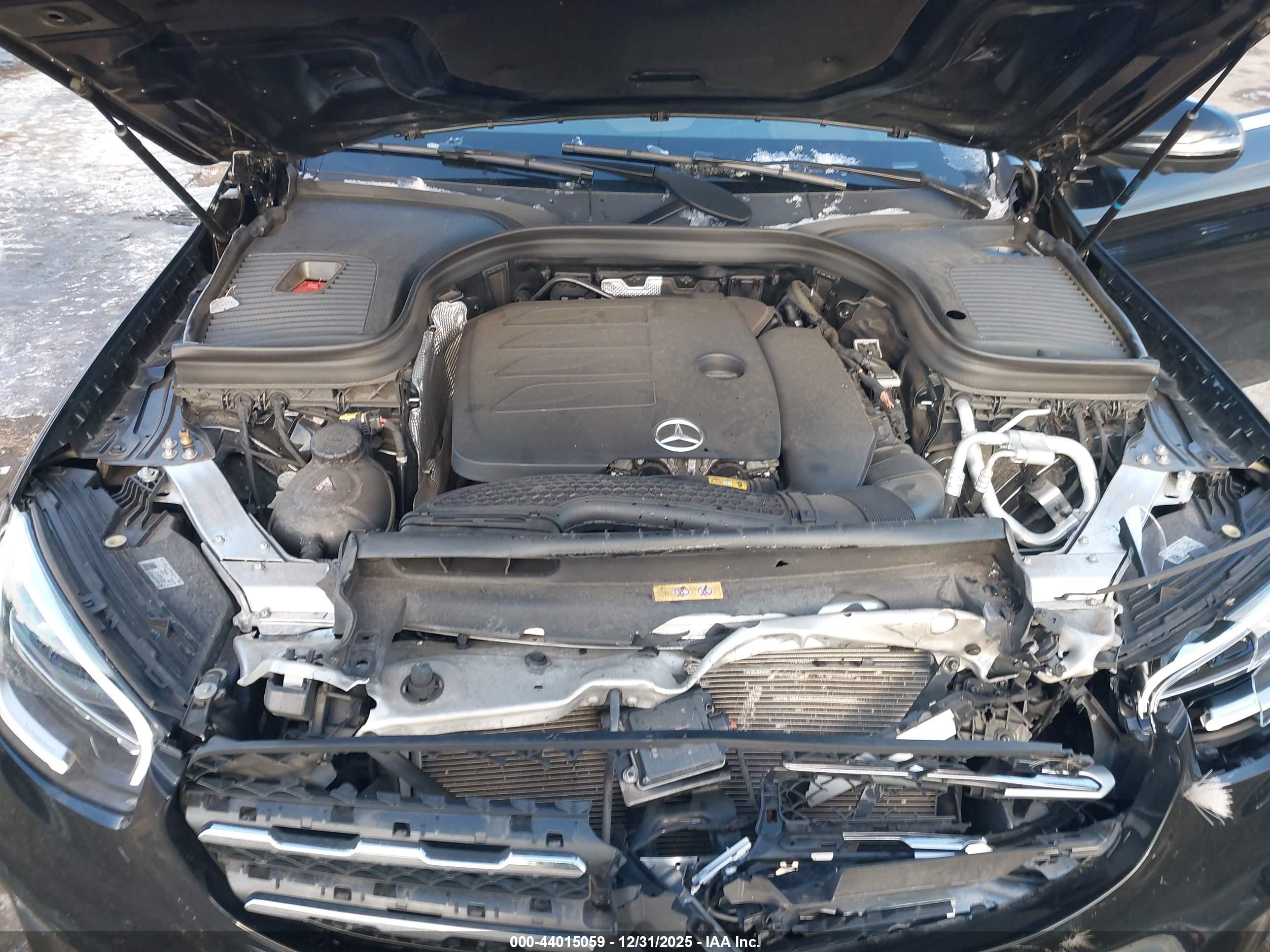 MERCEDES-BENZ GLC image 10
